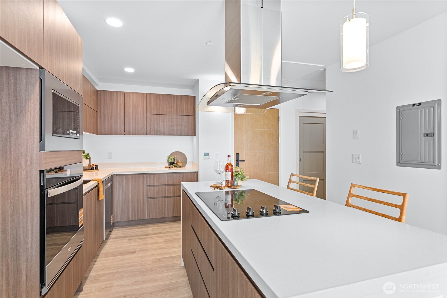 1019 Granary Avenue Unit: 402