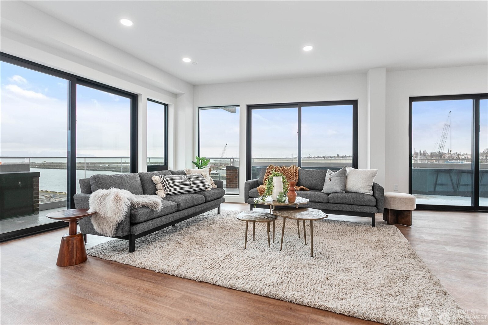 1019 Granary Avenue Unit: 202