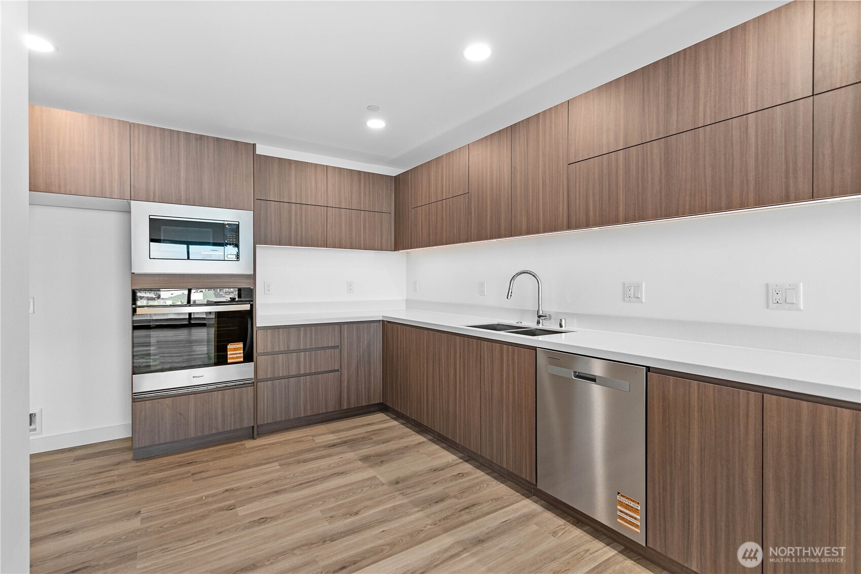 1019 Granary Avenue Unit: 304