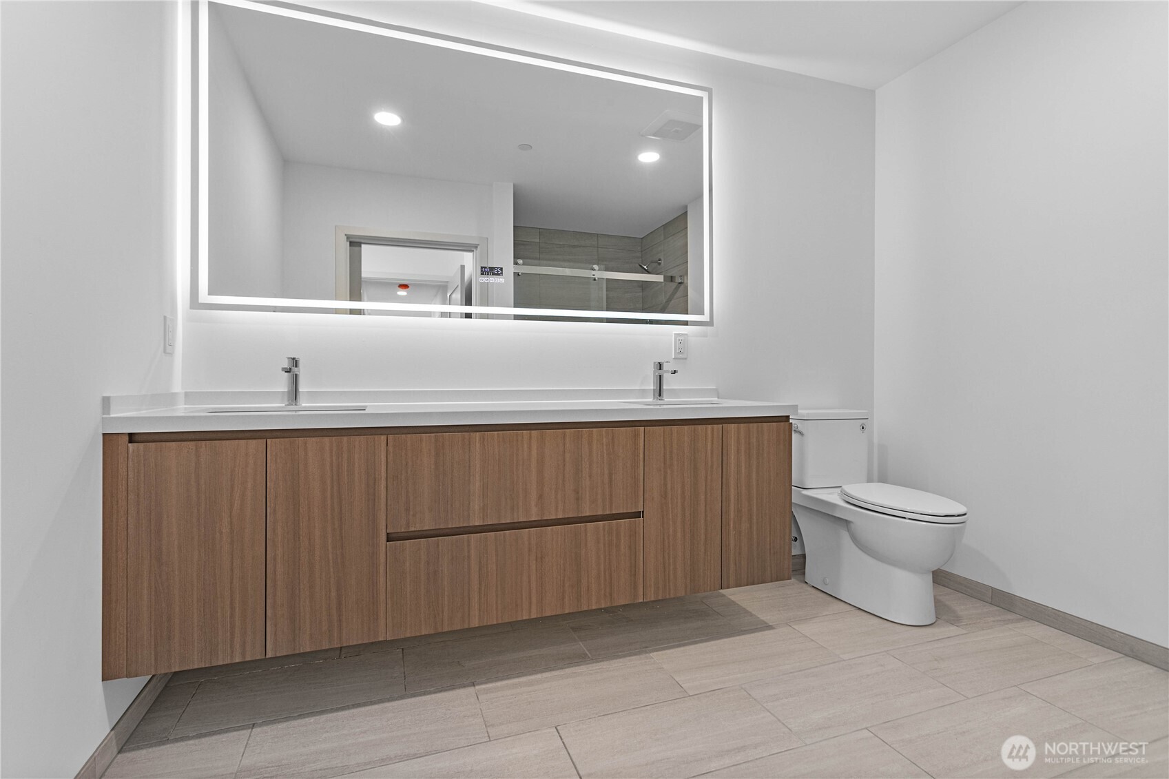 1019 Granary Avenue Unit: 304