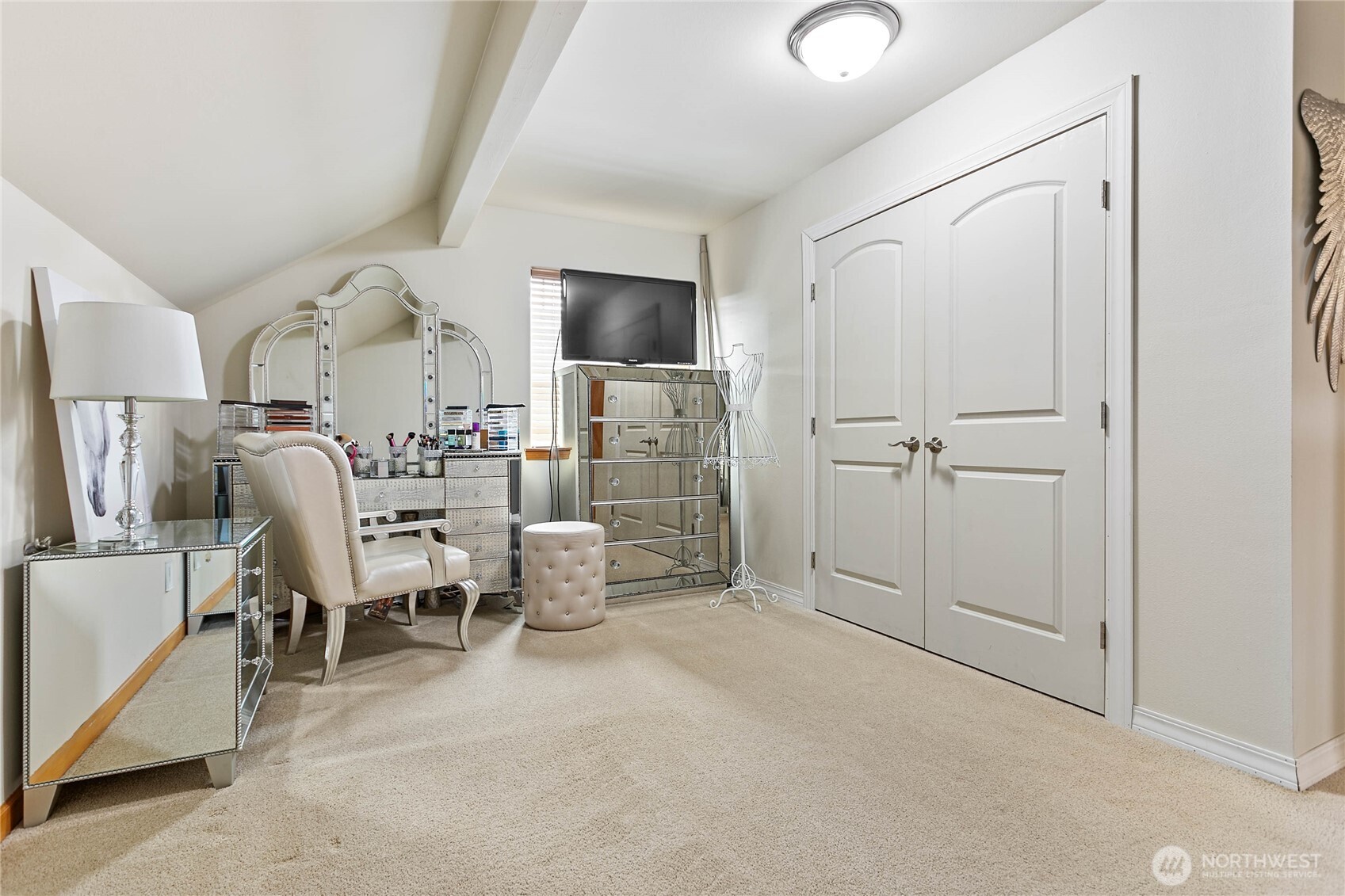 5643 Old Settler Drive