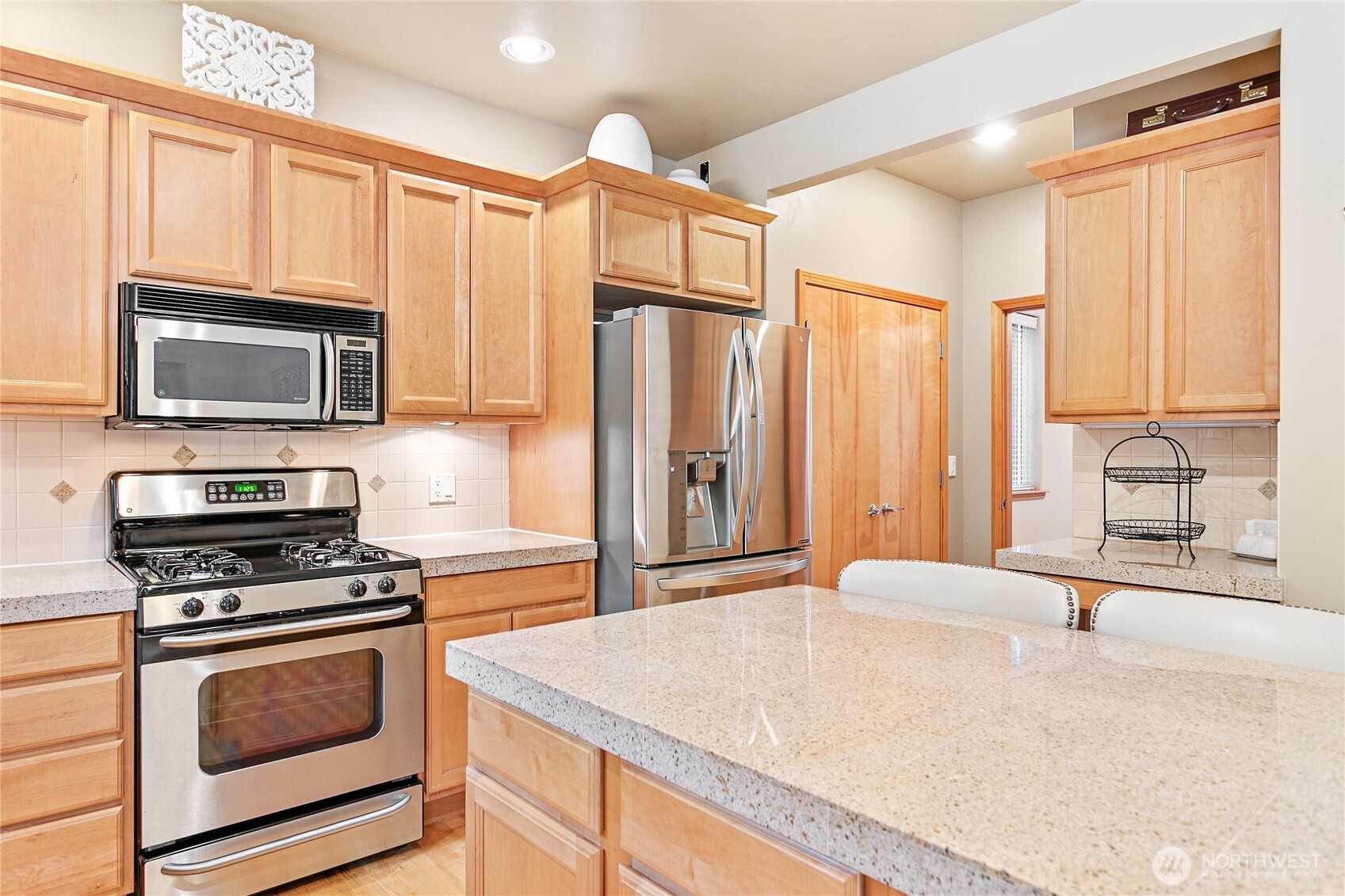 5643 Old Settler Drive