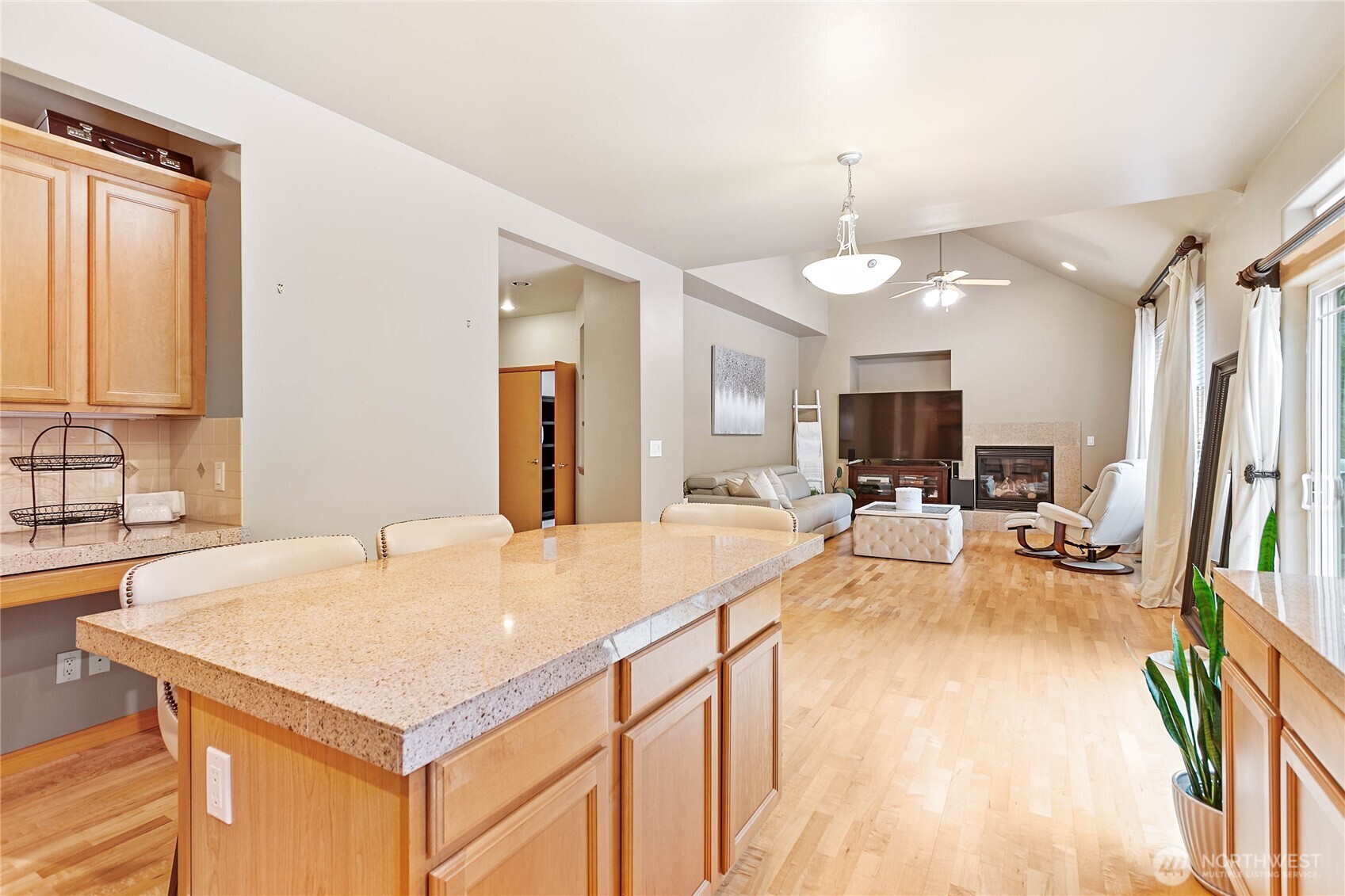 5643 Old Settler Drive