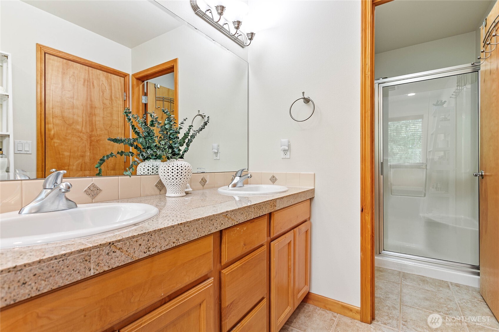 5643 Old Settler Drive