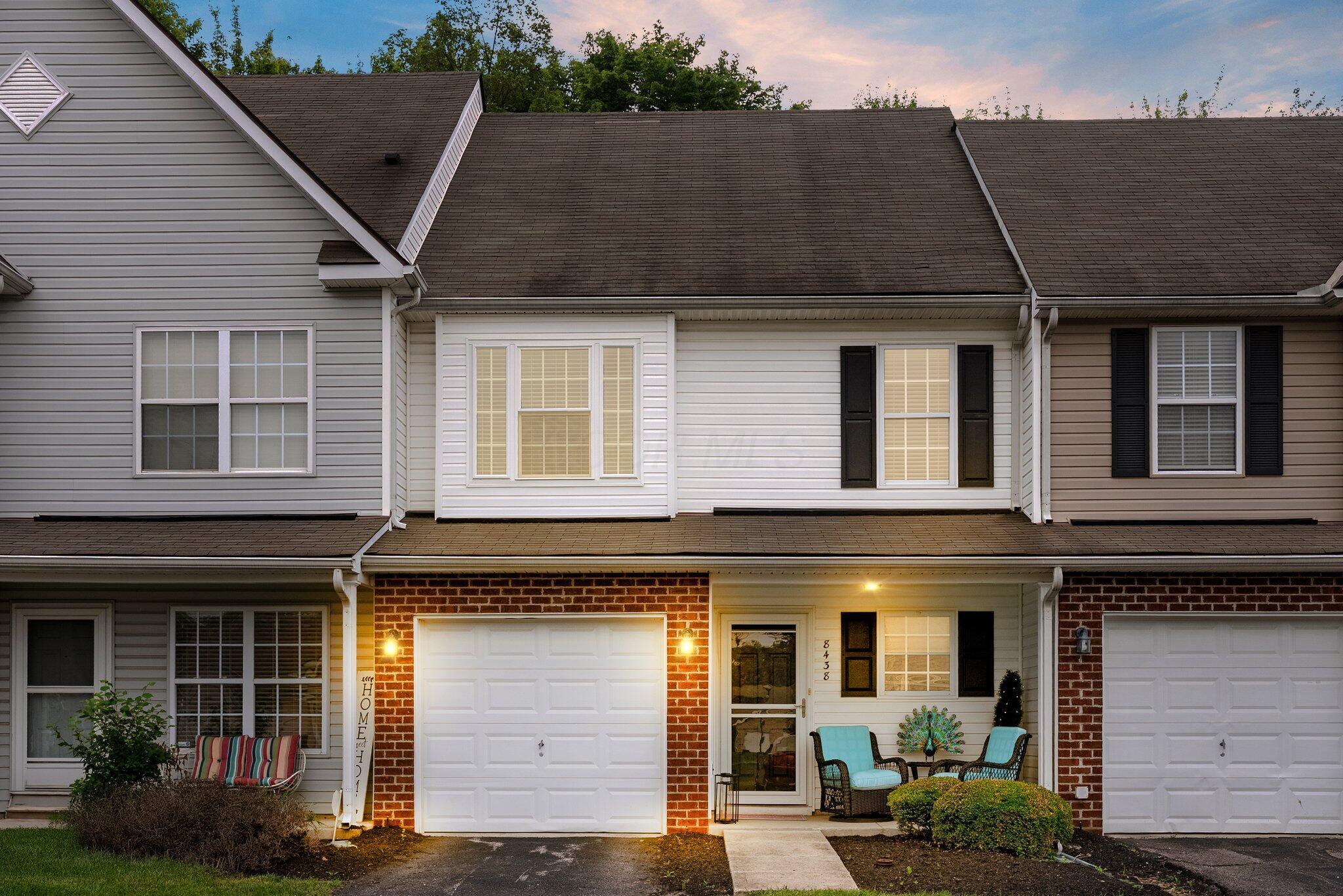 8438 Diversey Loop, 504