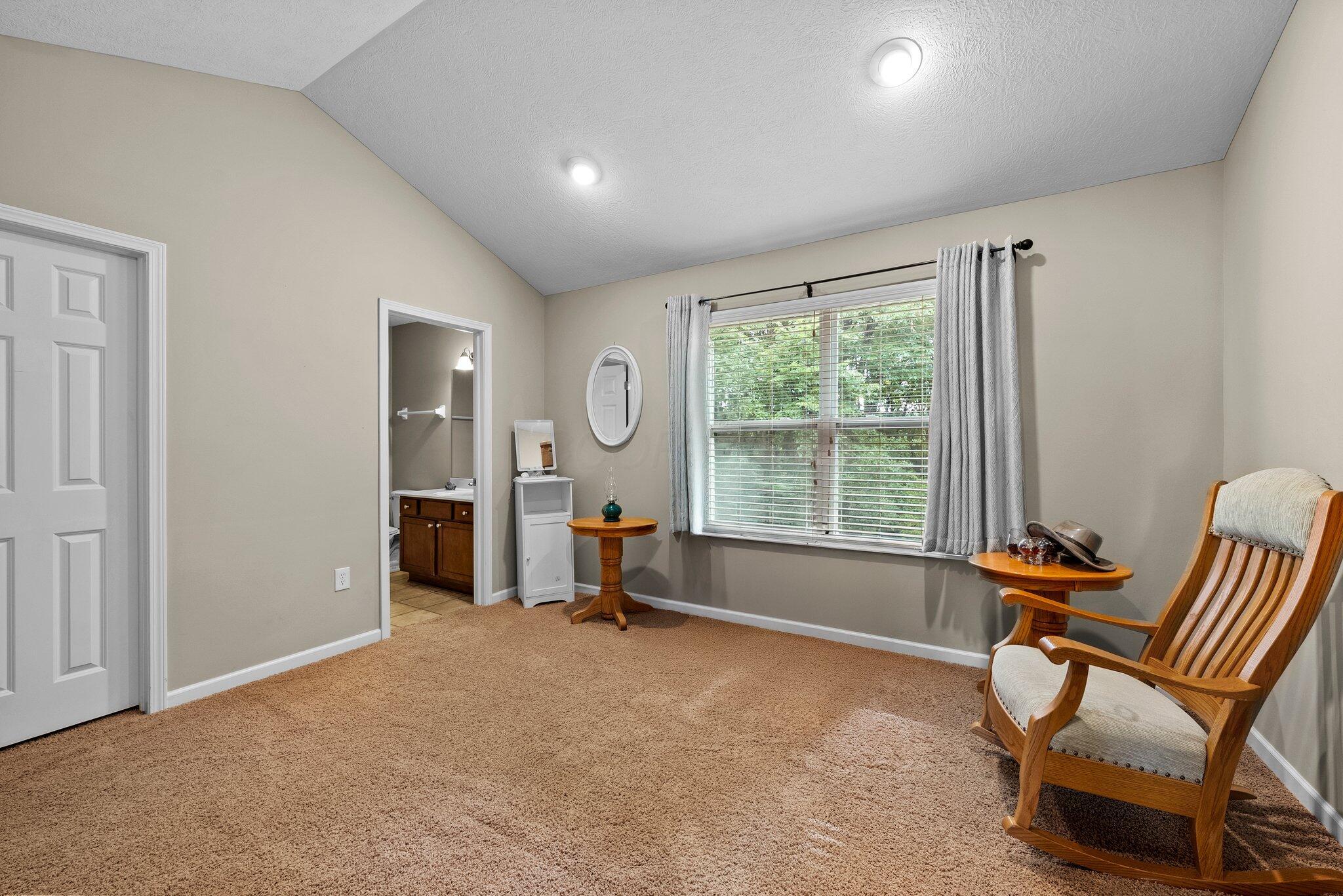 8438 Diversey Loop, 504
