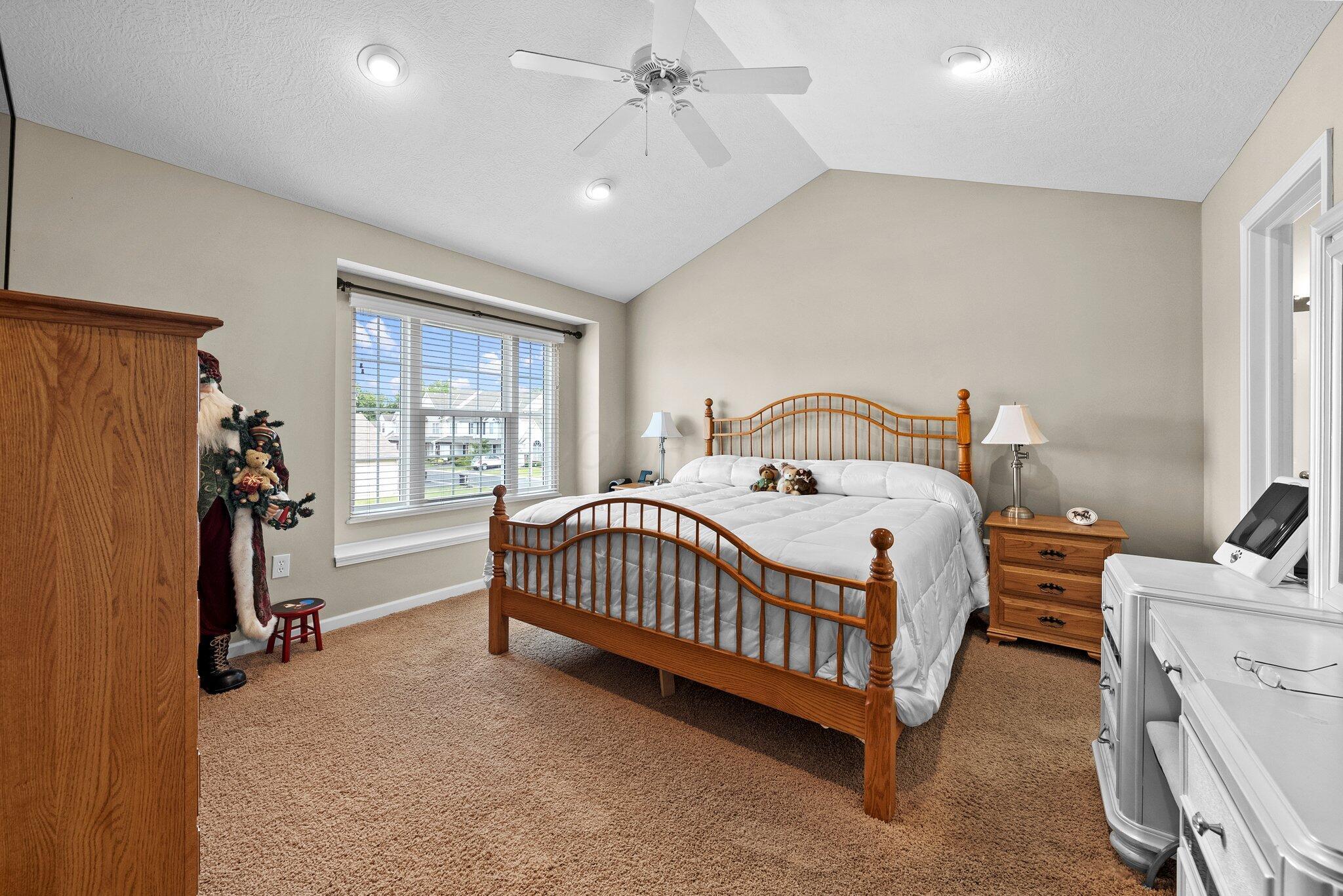 8438 Diversey Loop, 504