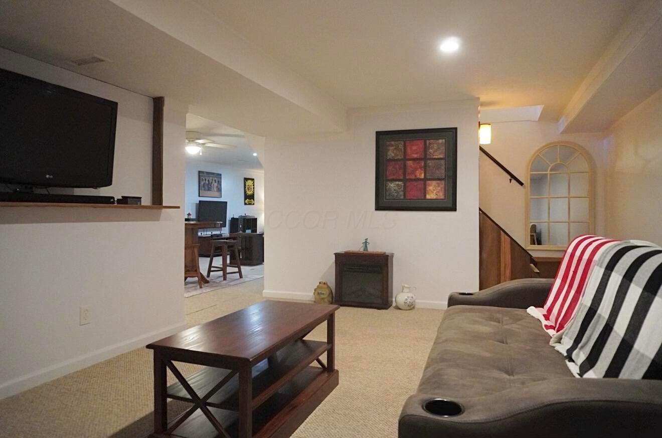1570 Nob Hill Road