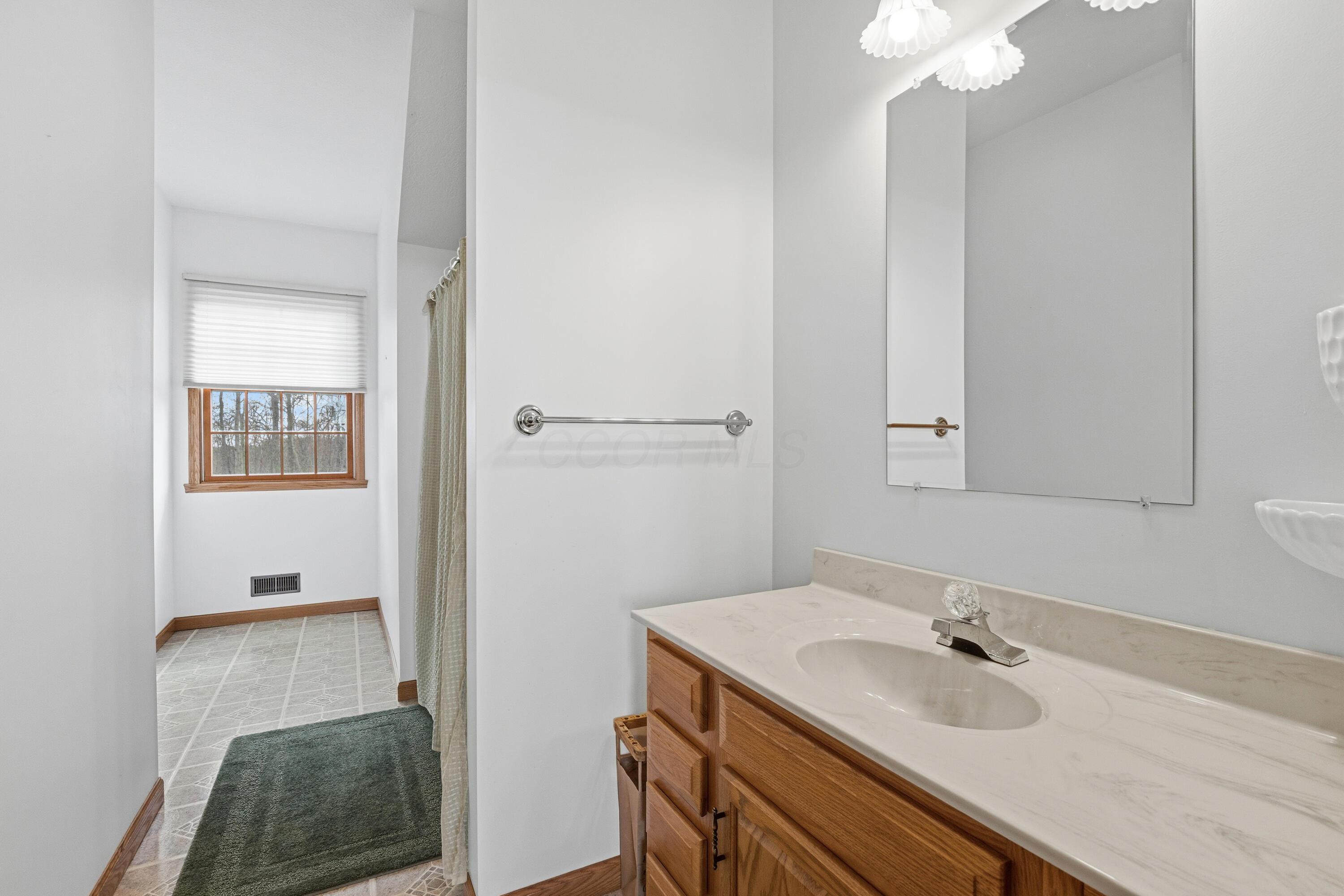 3064 Township Road 124 NE