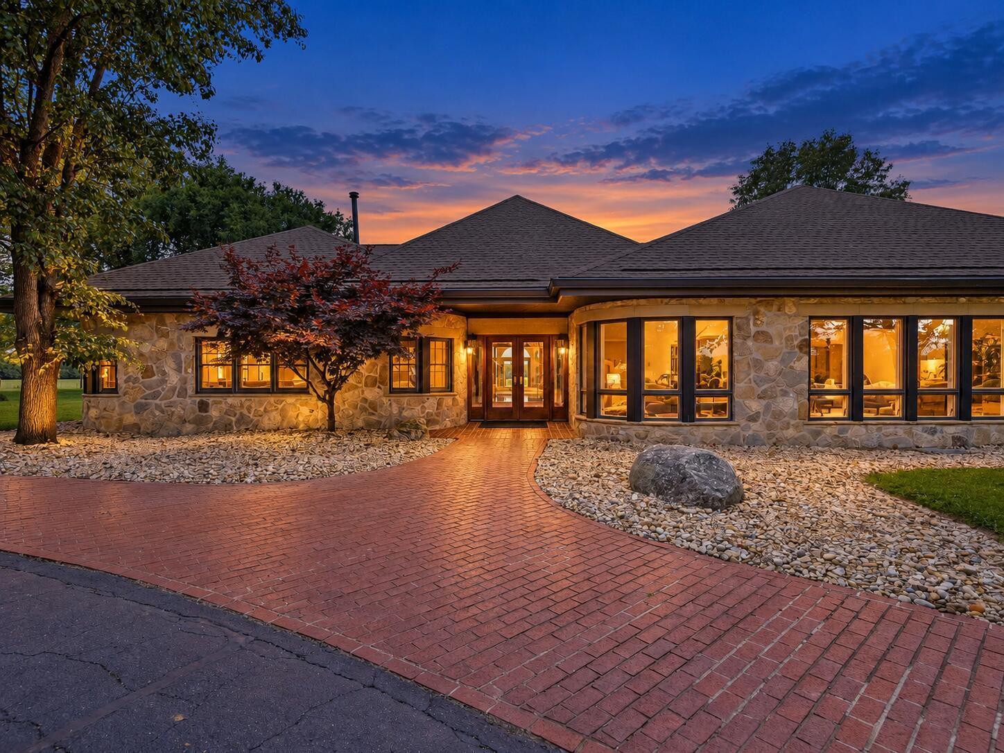 20702 US Highway 23