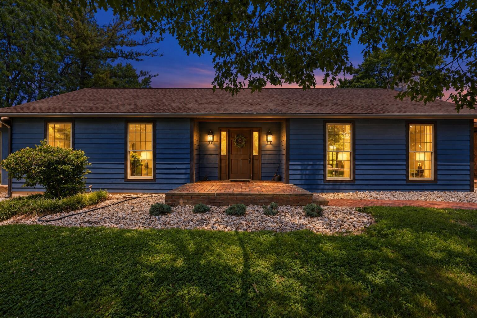 20702 US Highway 23