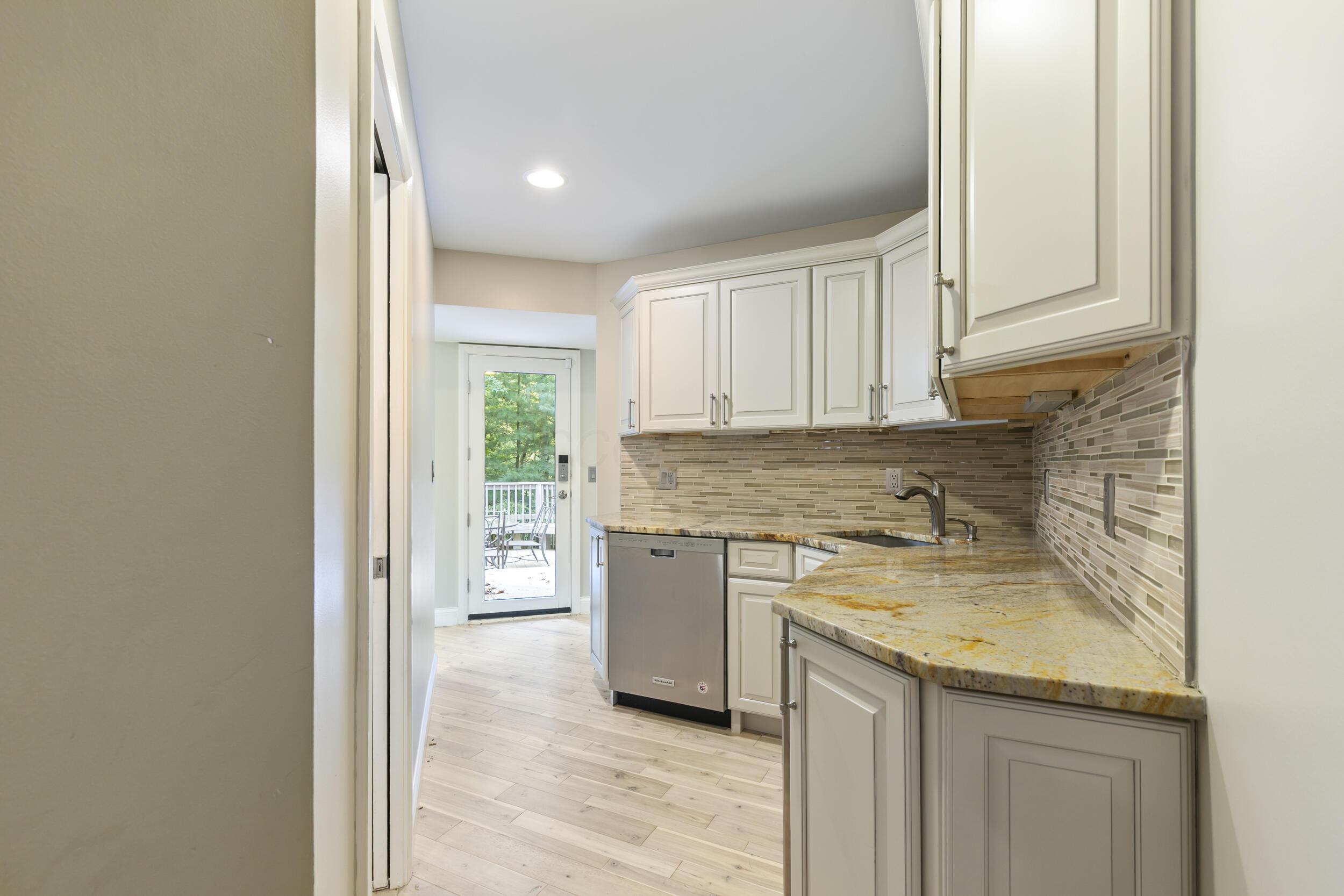 630 Woods Hollow Lane