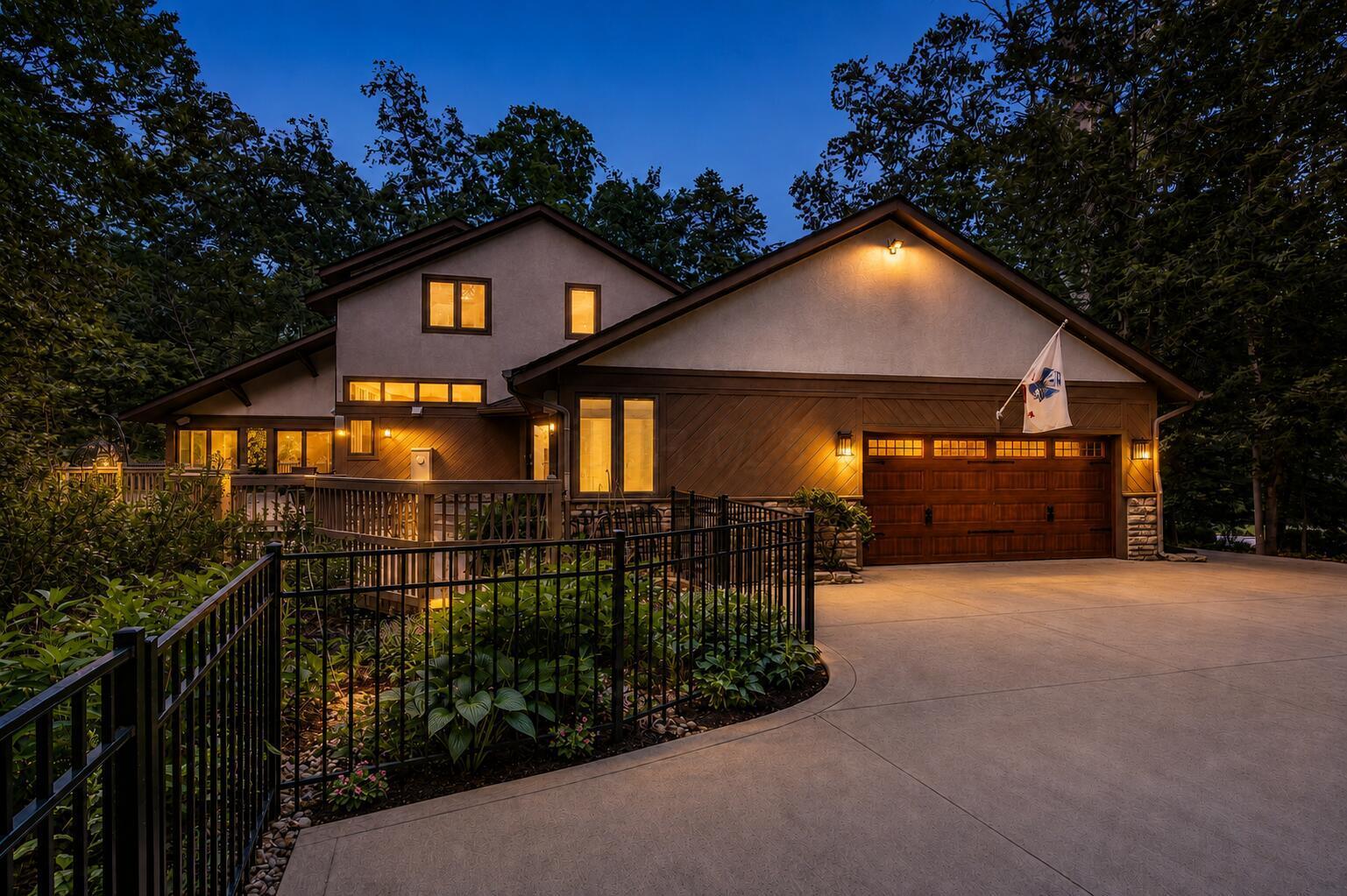 630 Woods Hollow Lane