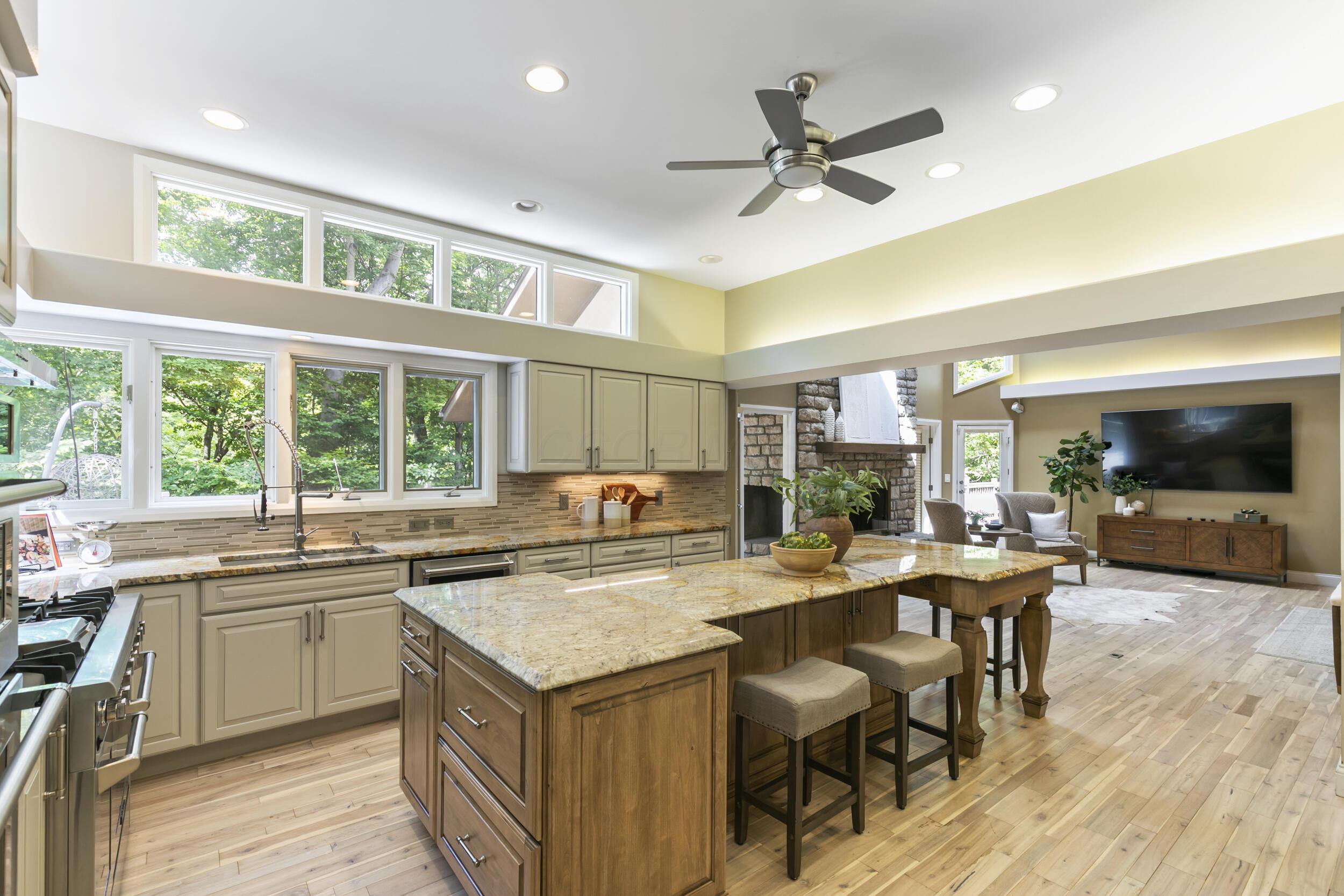 630 Woods Hollow Lane