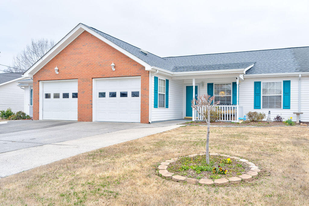 273 Flagstone Drive
