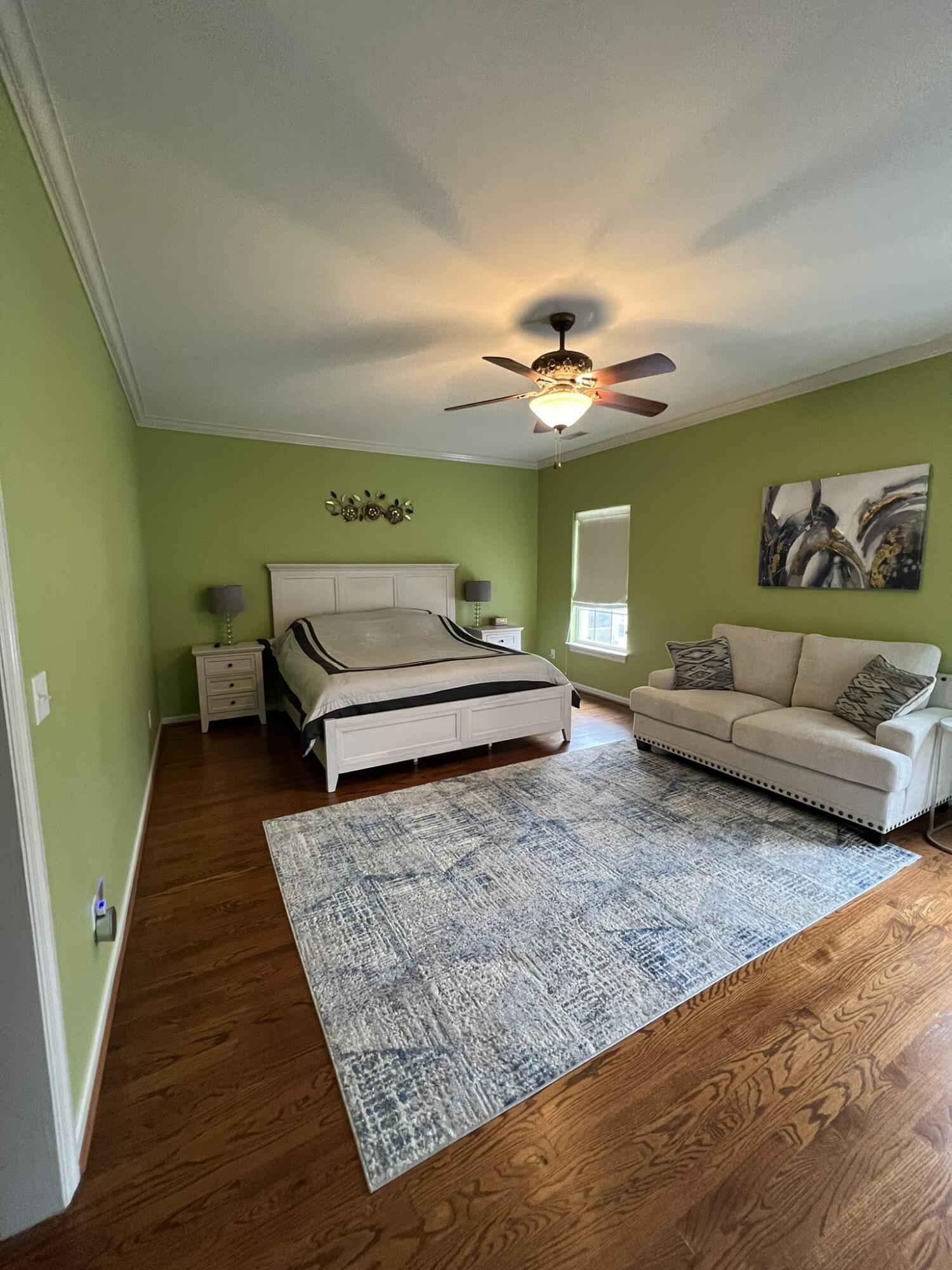 5803 Courtyard Circle