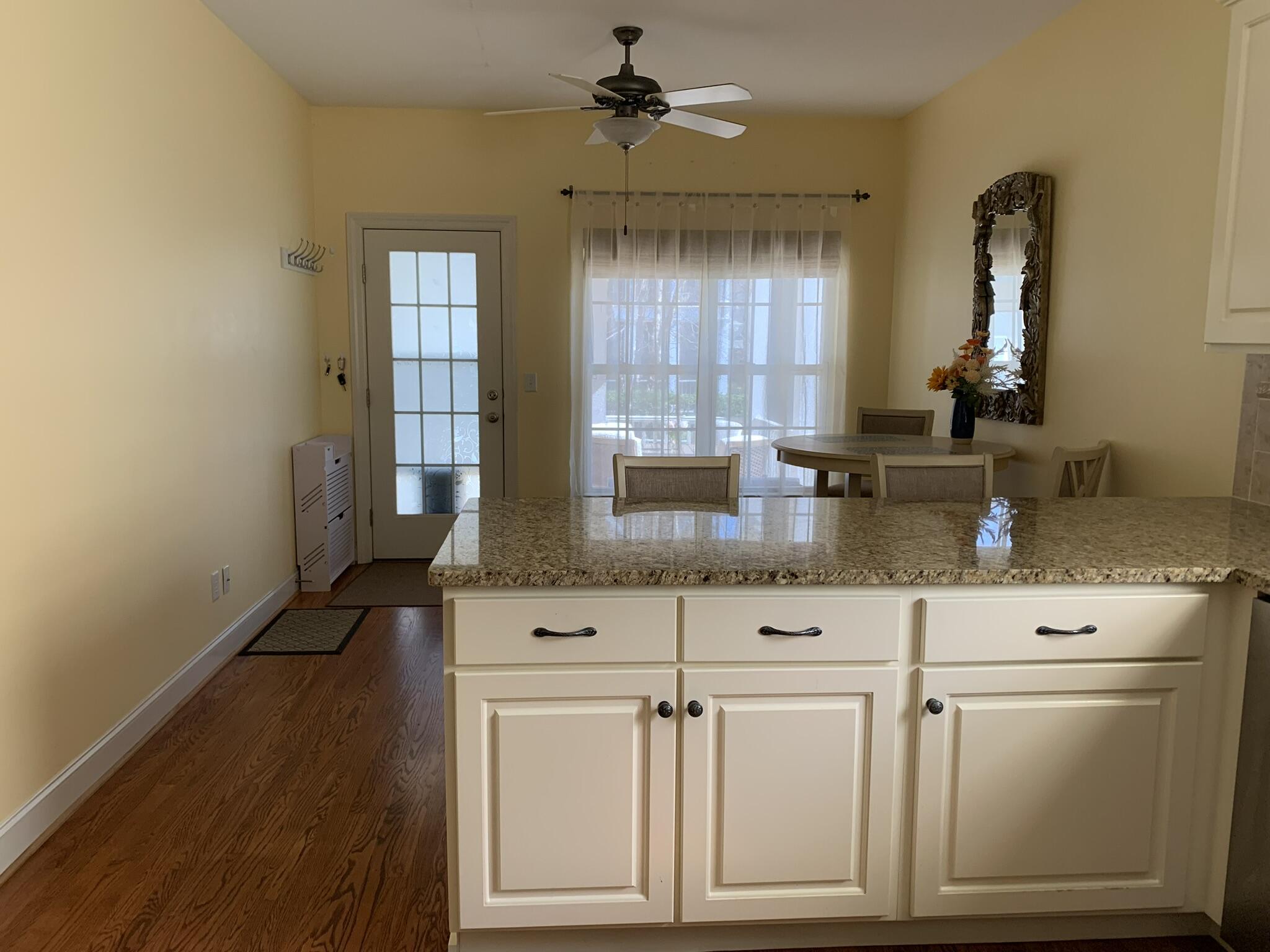 5803 Courtyard Circle