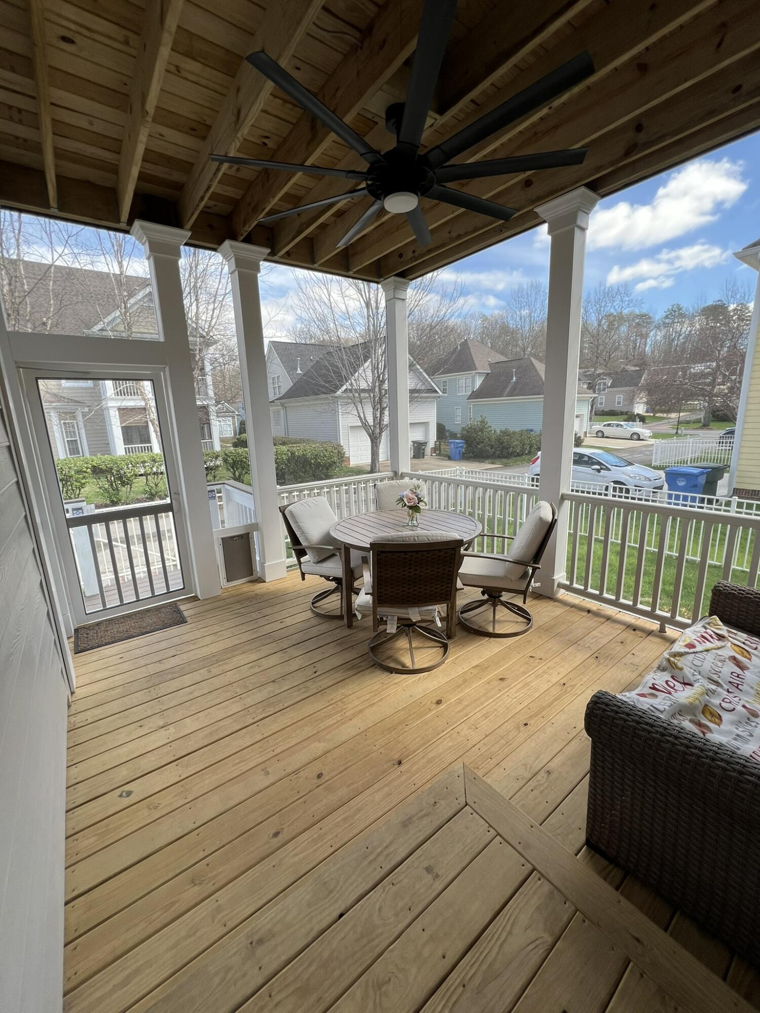 5803 Courtyard Circle