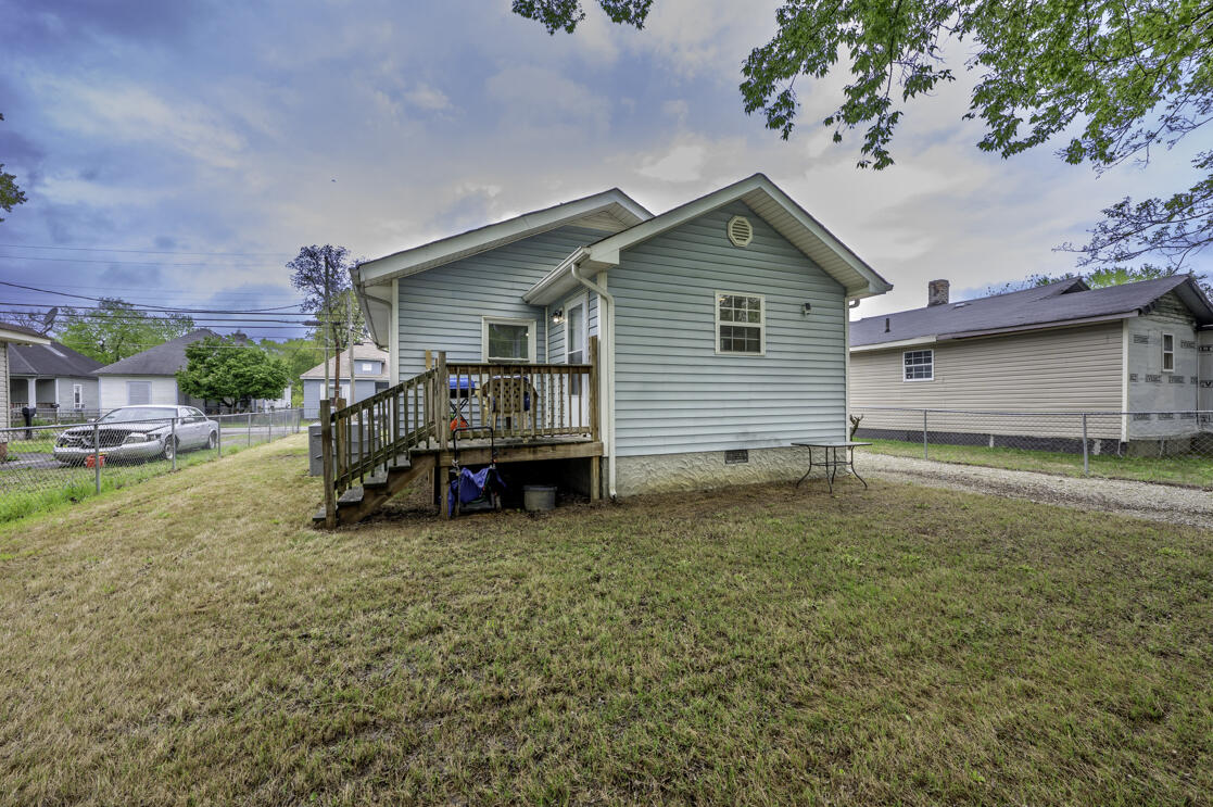 1906 S Orchard Knob Avenue