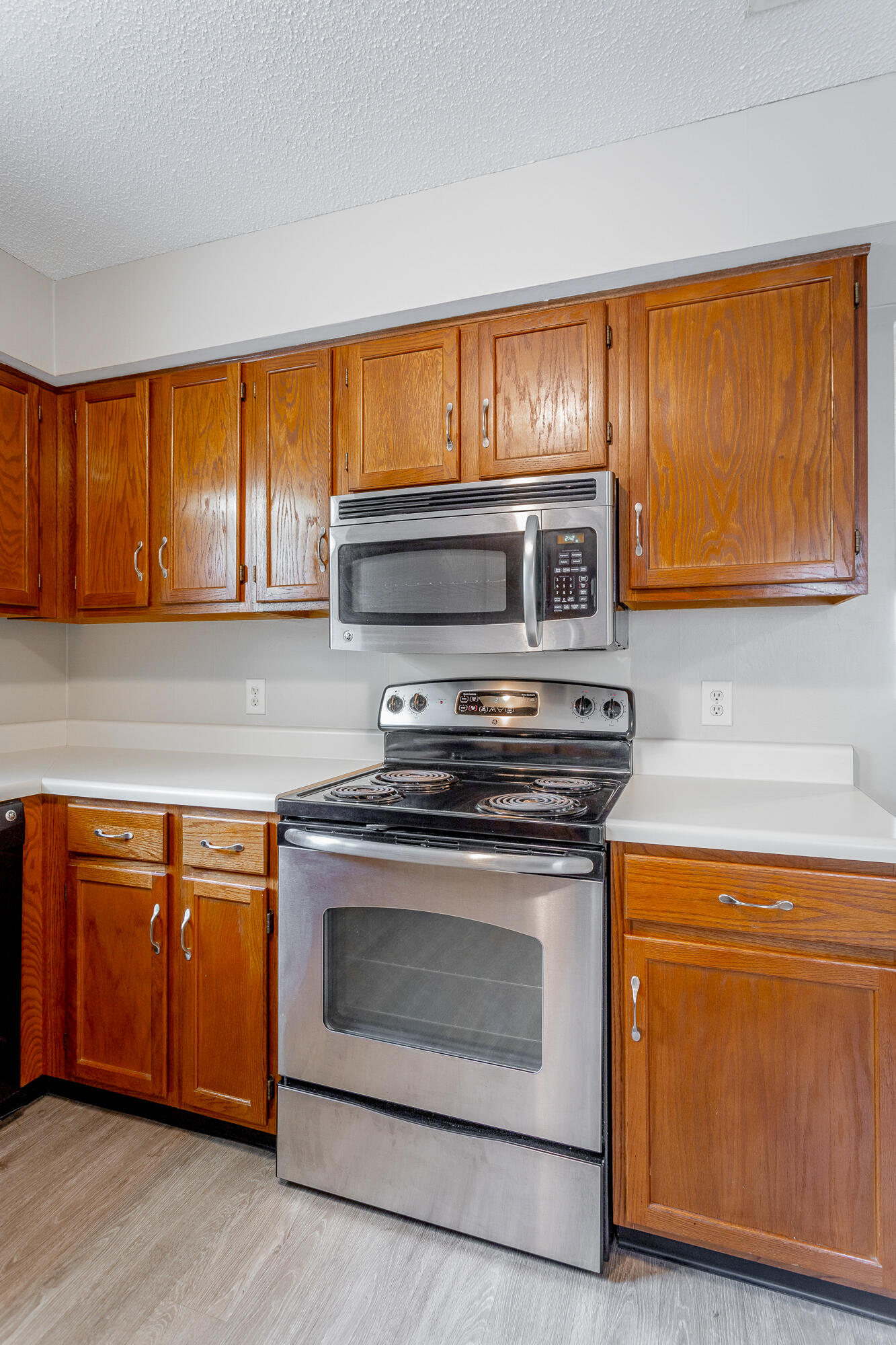 2622 Hickory Valley Road, Unit B