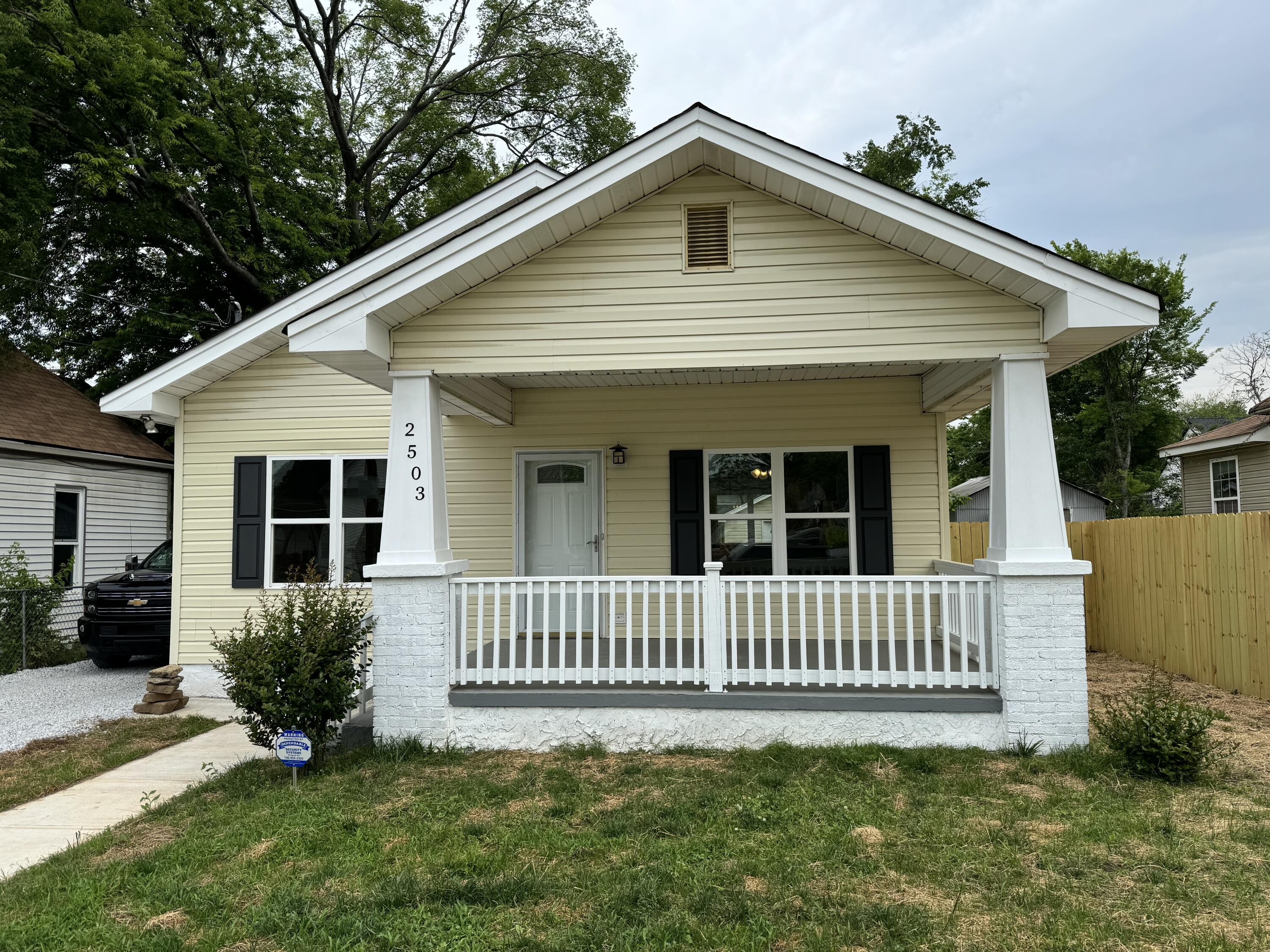 2503 Kirby Avenue