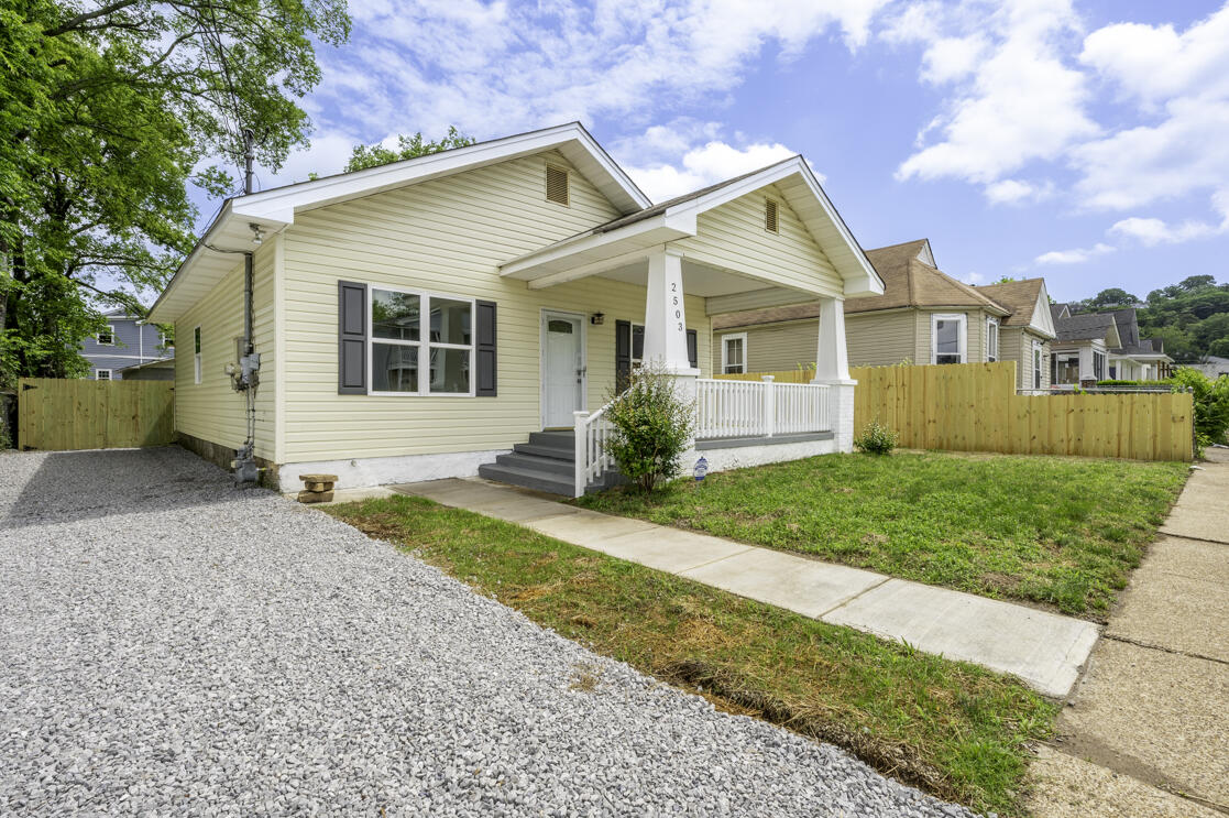 2503 Kirby Avenue