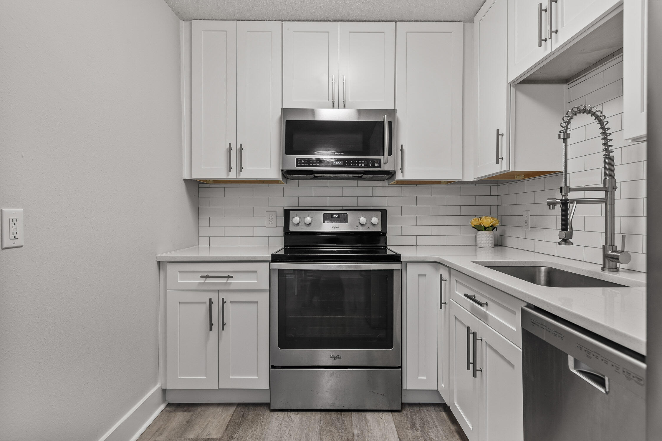 900 Mountain Creek Road, # 211
