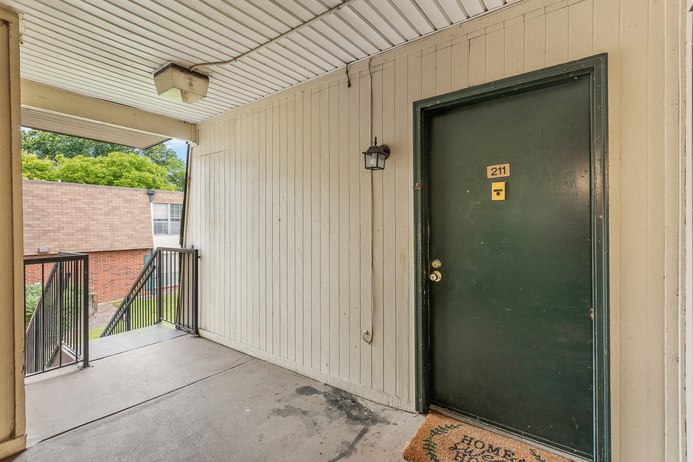 900 Mountain Creek Road, # 211