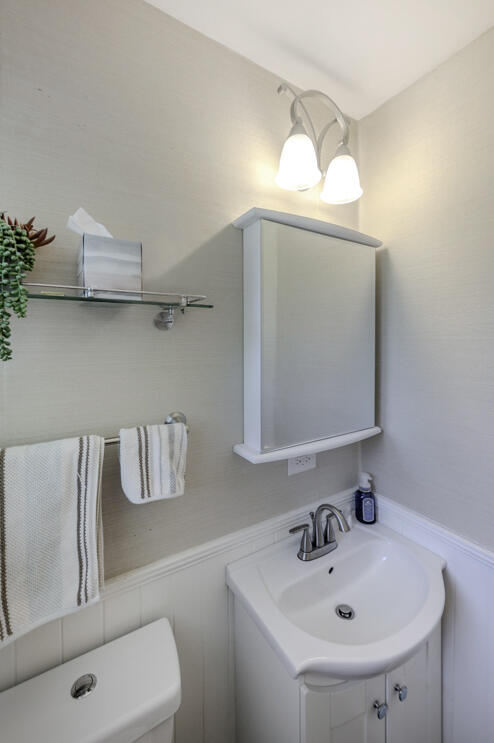 3541 Dell Trail