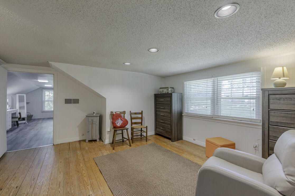 3541 Dell Trail