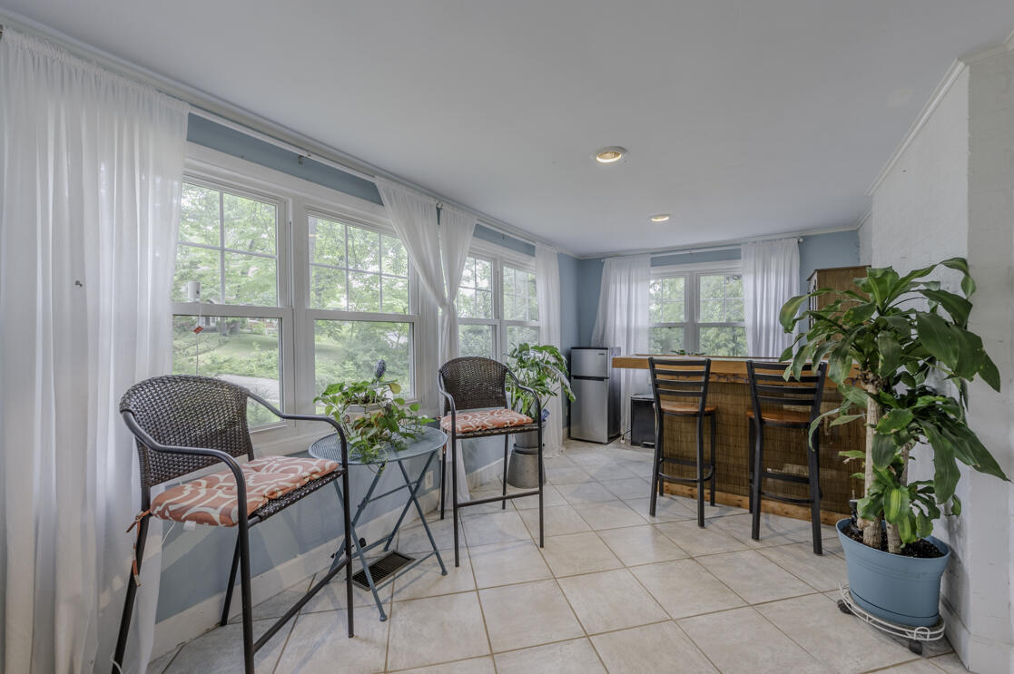 3541 Dell Trail