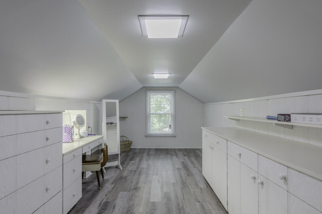 3541 Dell Trail