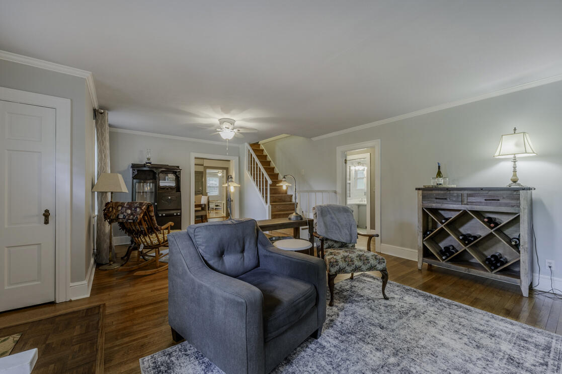 3541 Dell Trail