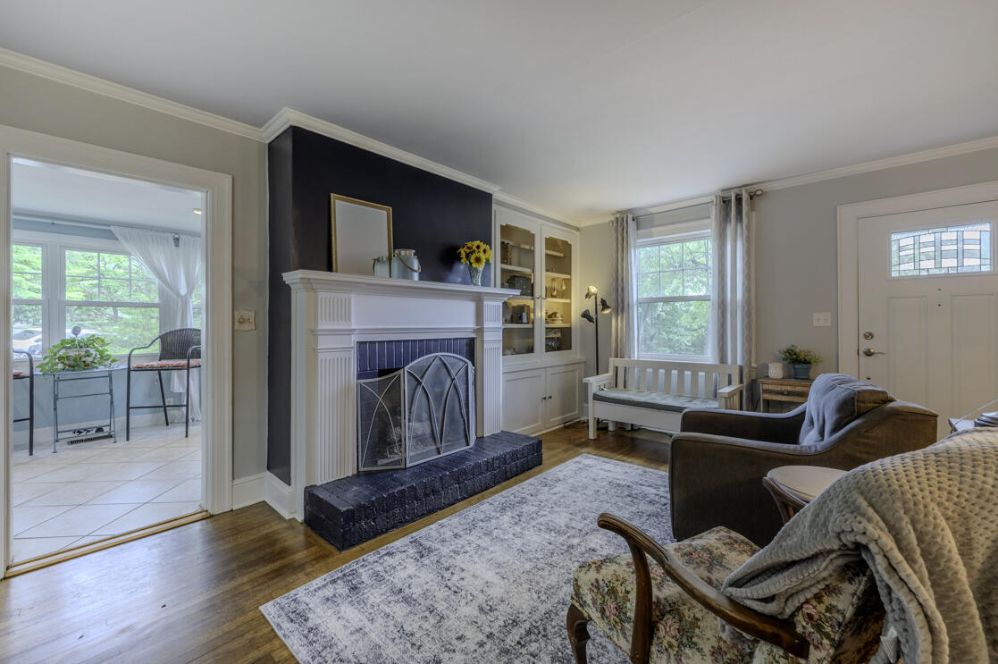 3541 Dell Trail