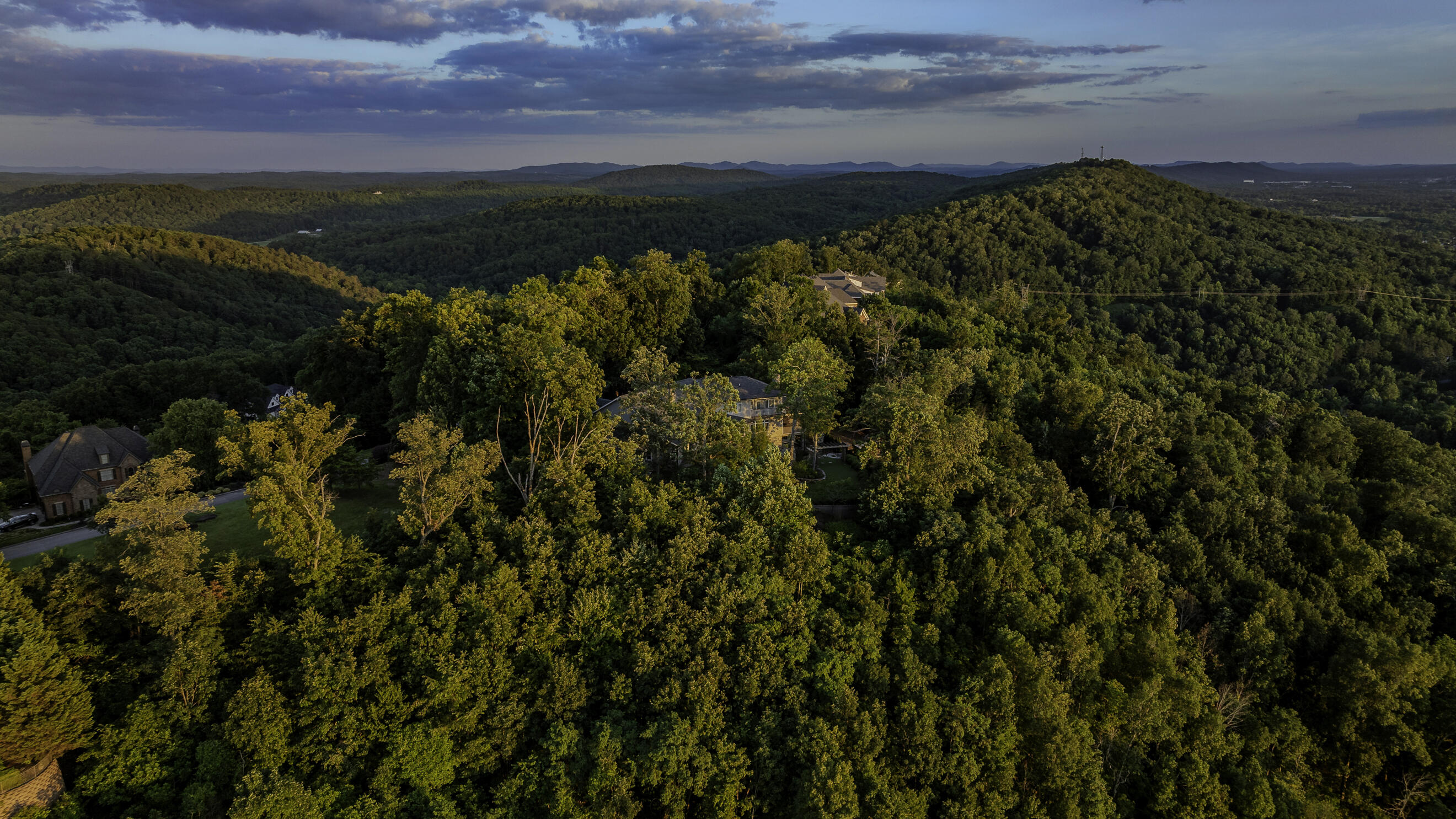 2265 Heavenly View Drive, 23