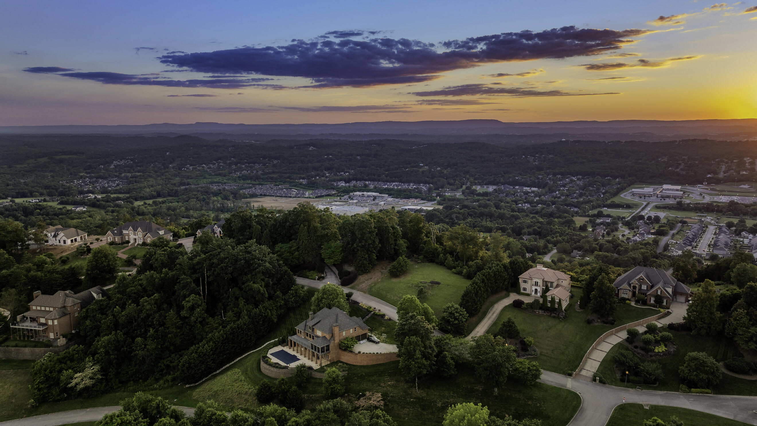 2265 Heavenly View Drive, 23