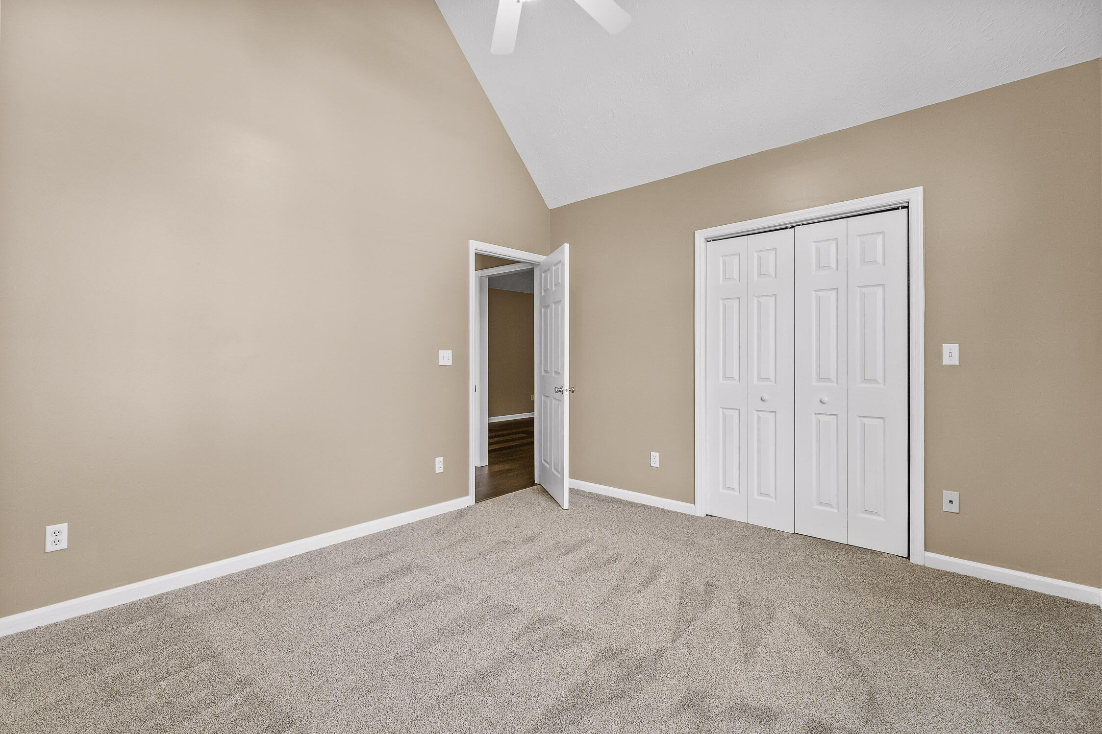 78 Creekview Drive