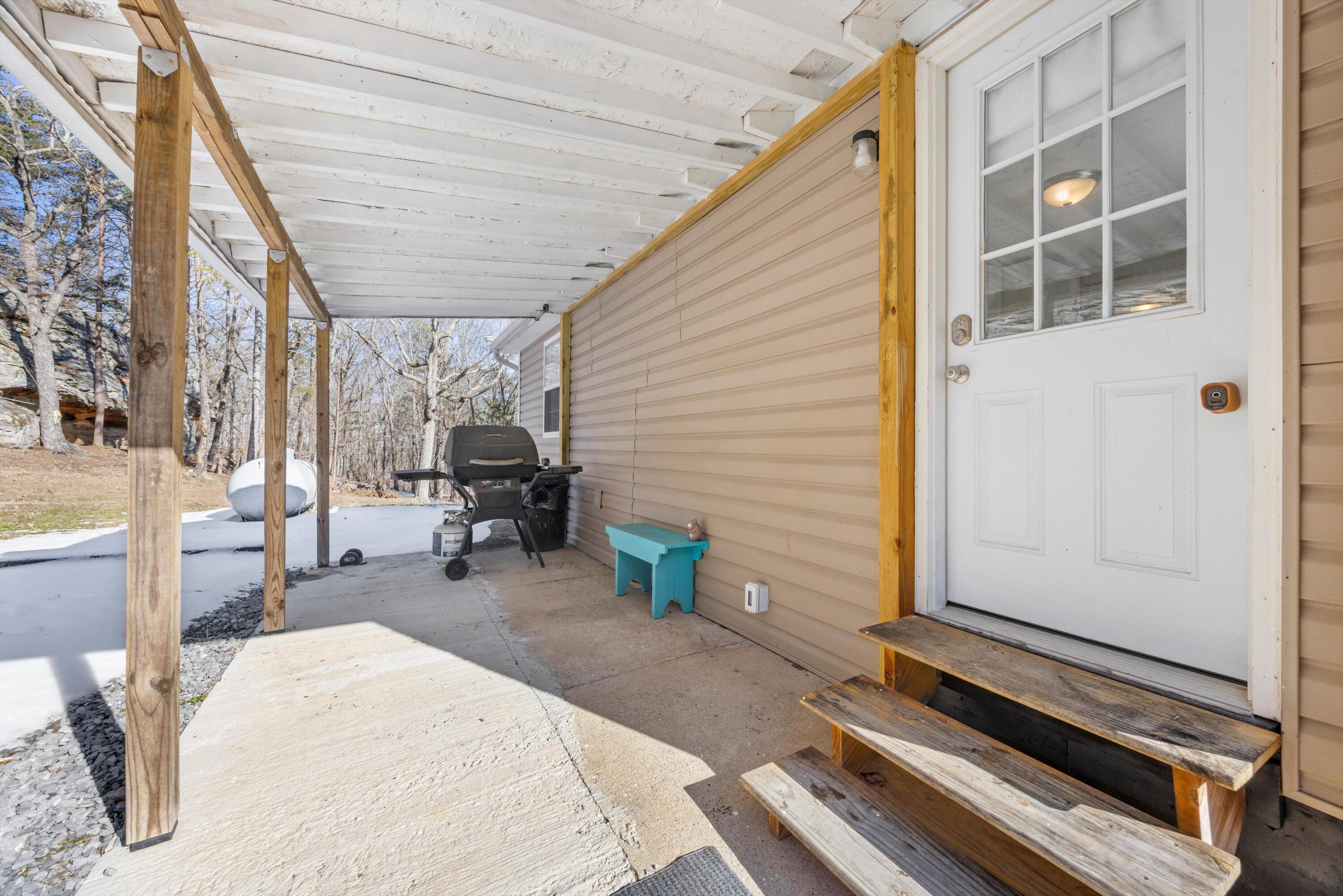 1315 Hotwater Road