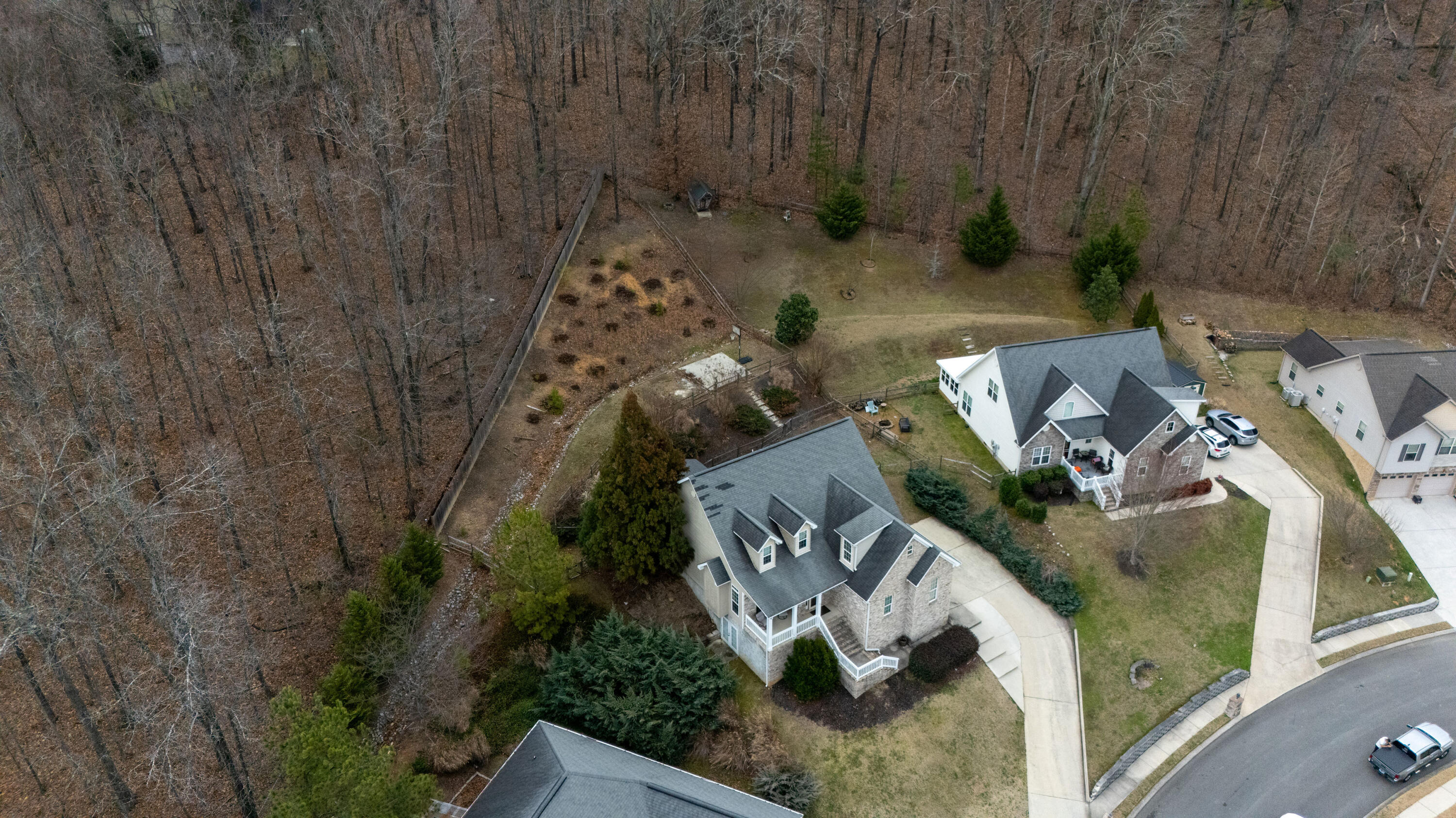 830 Windrush Loop