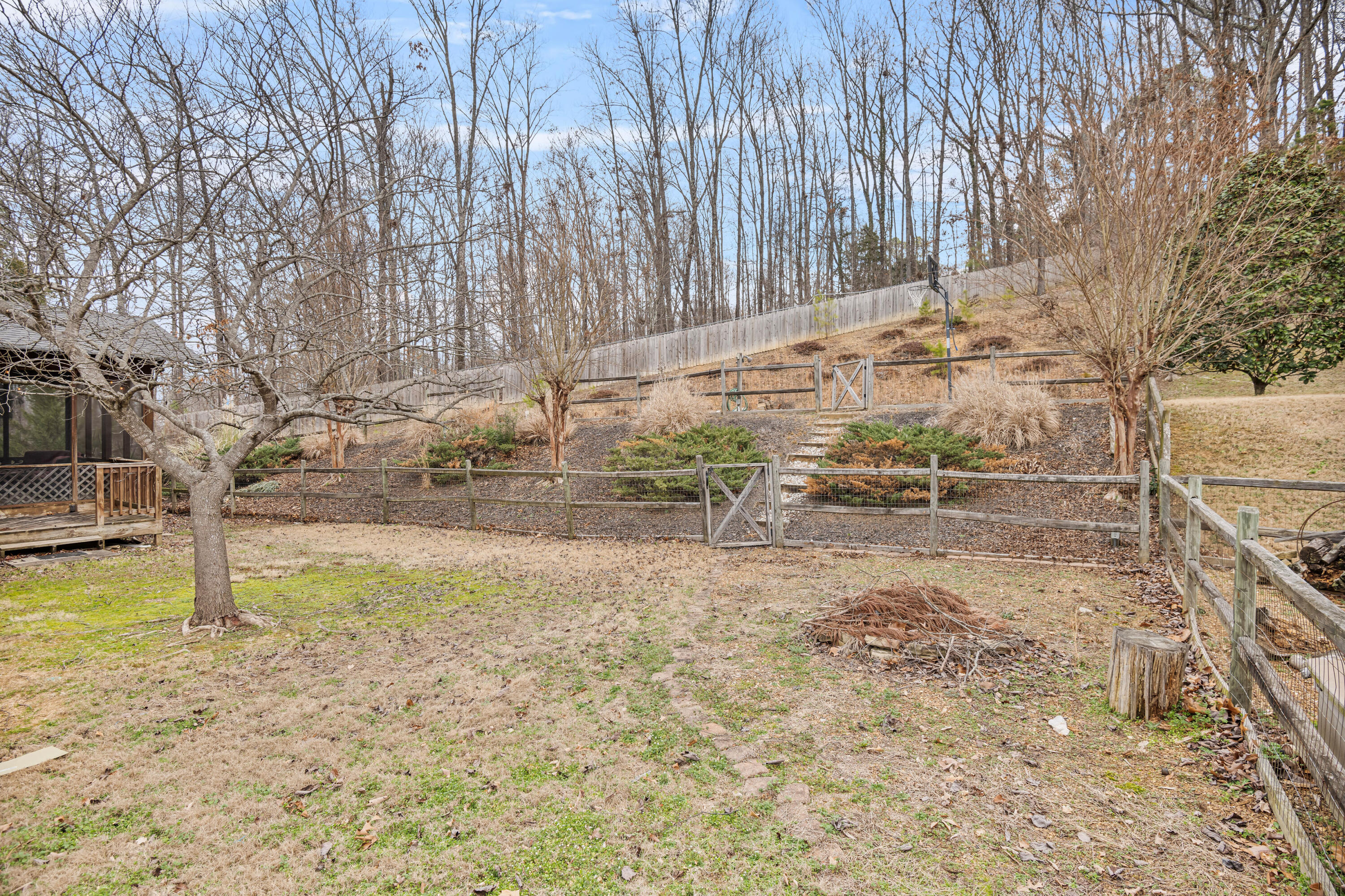 830 Windrush Loop