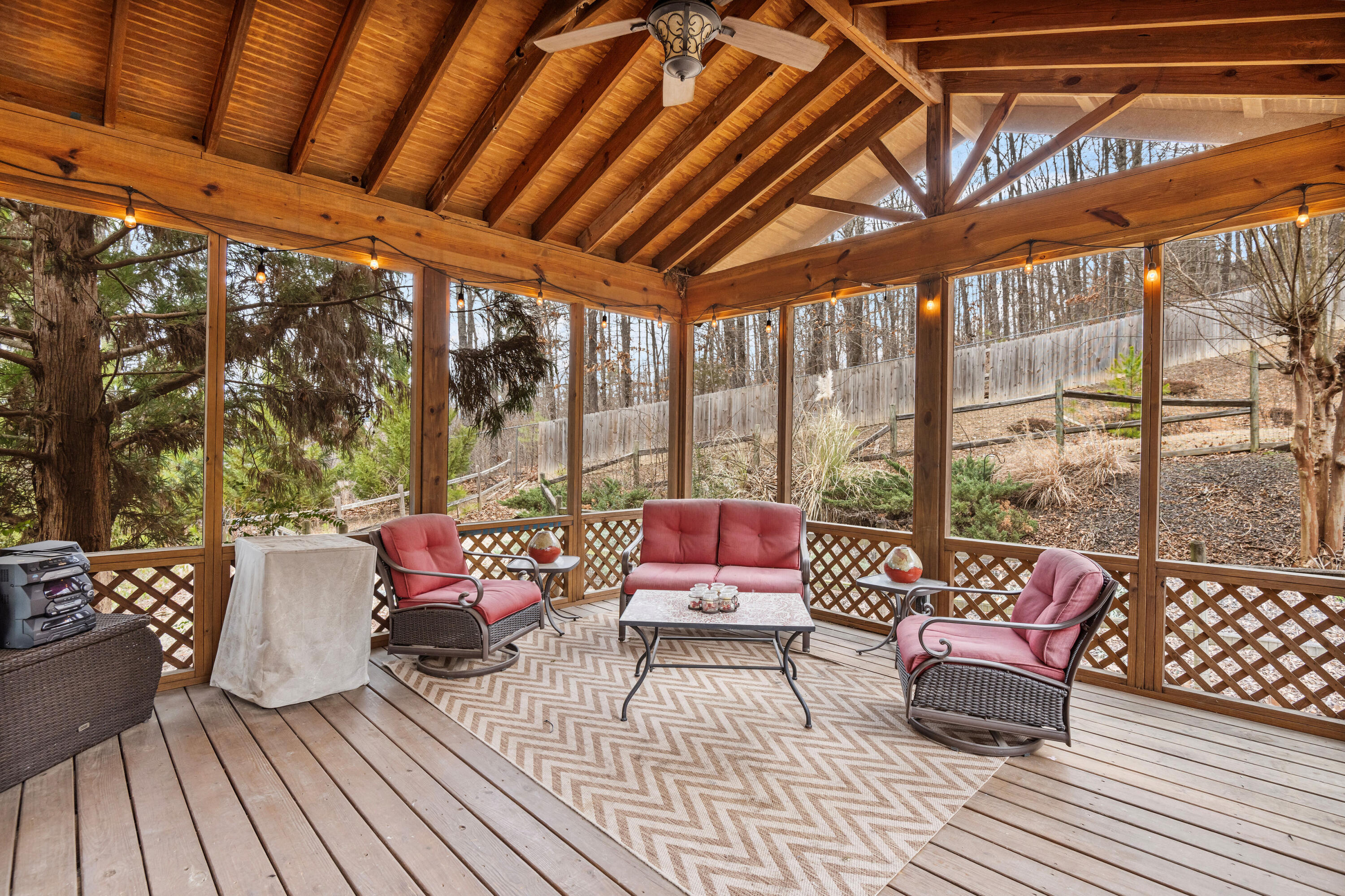 830 Windrush Loop