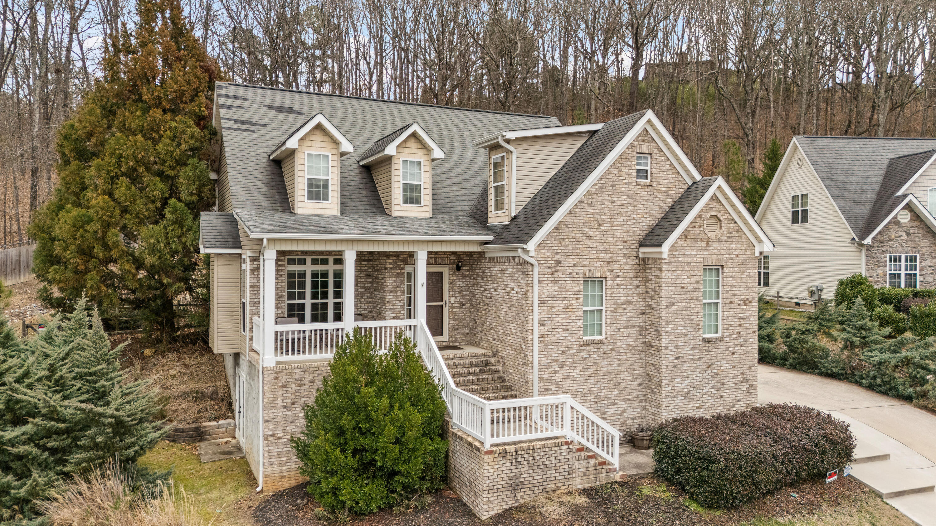 830 Windrush Loop