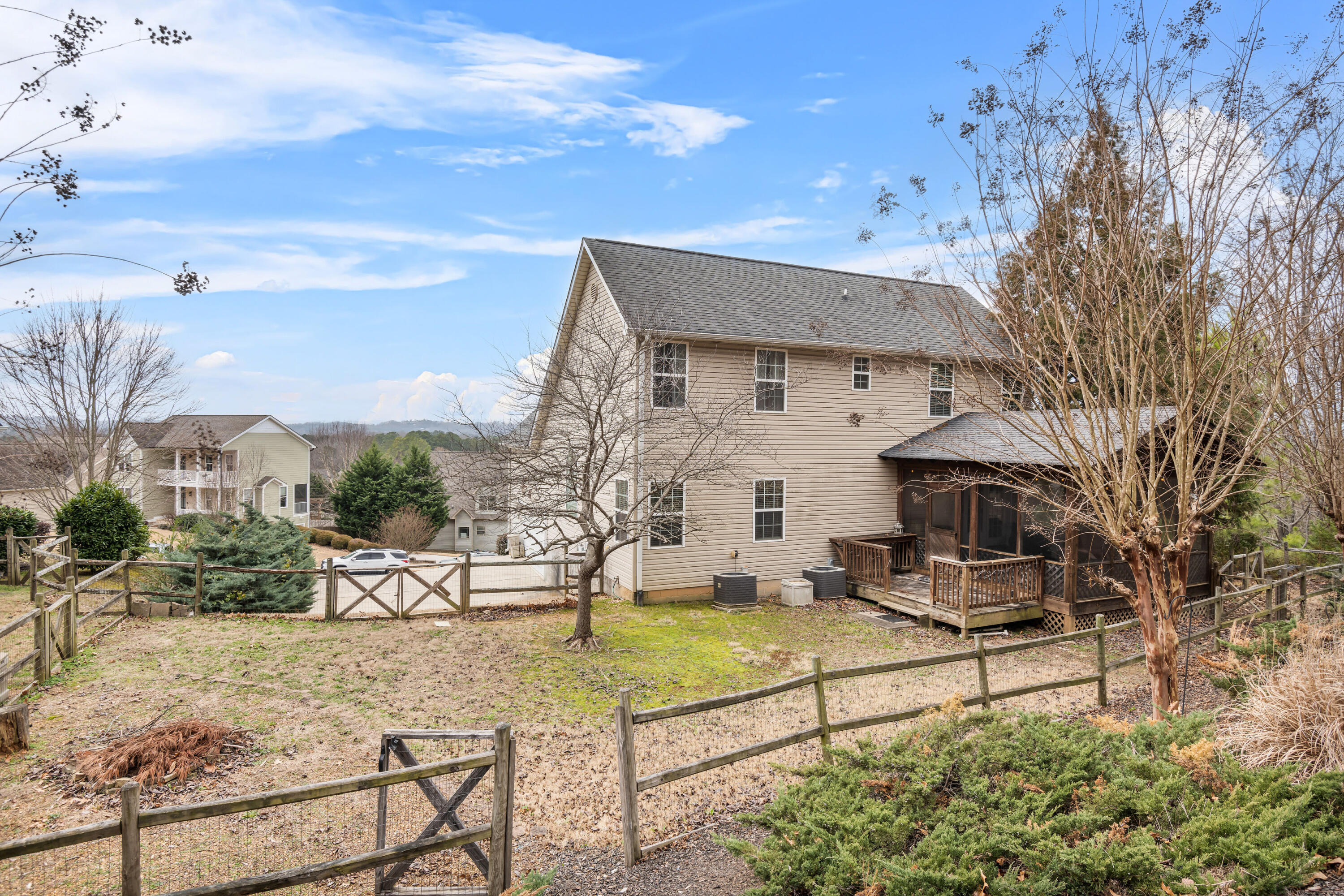 830 Windrush Loop