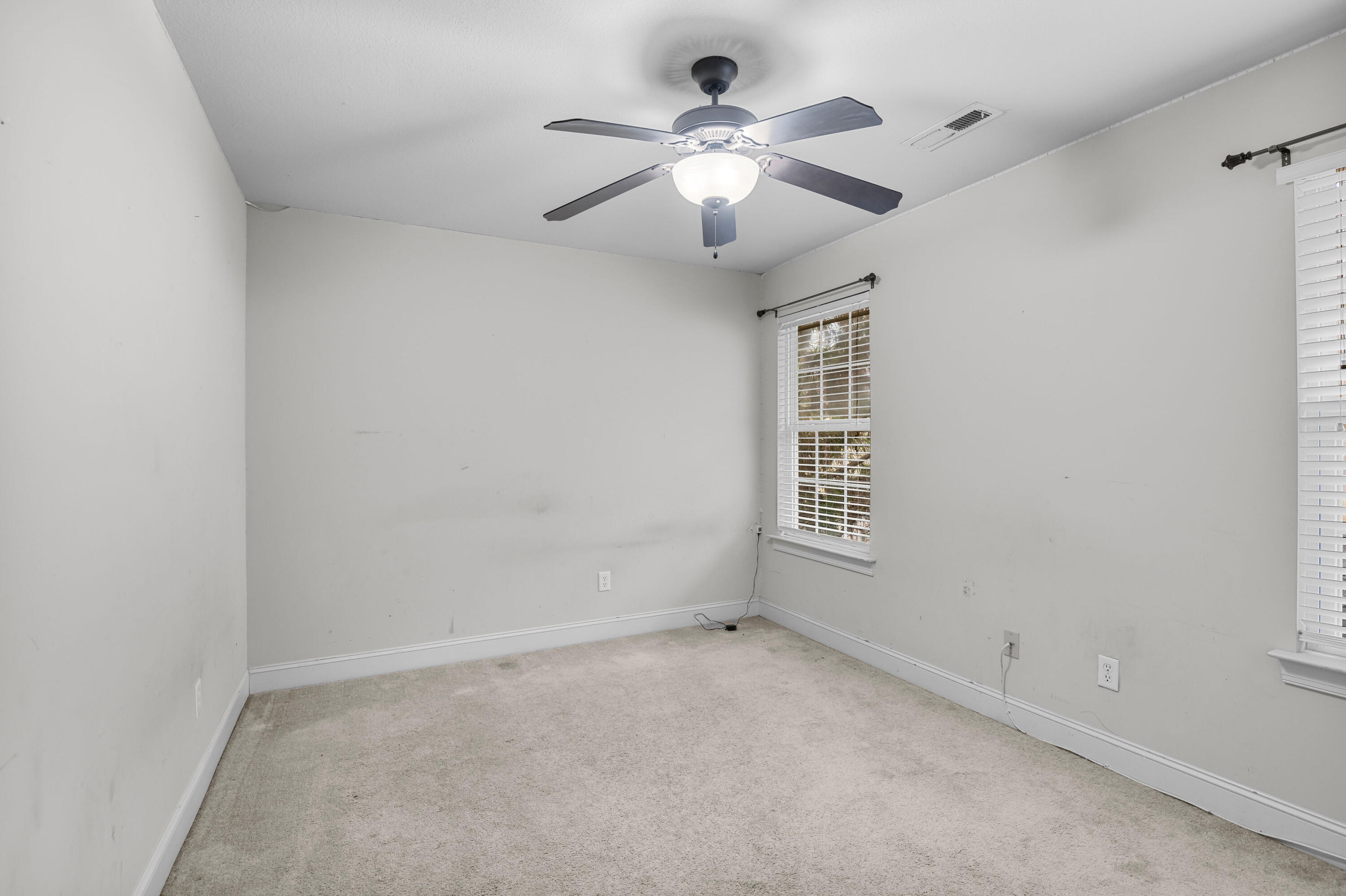 830 Windrush Loop