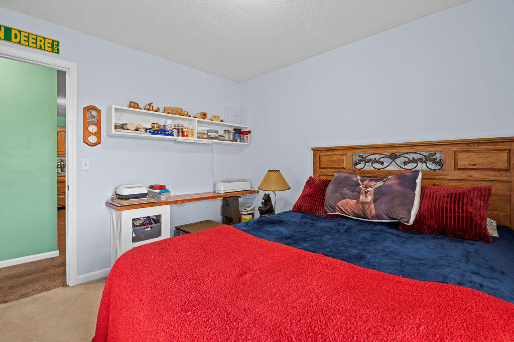 743 S Mcdonald Road, McDonald