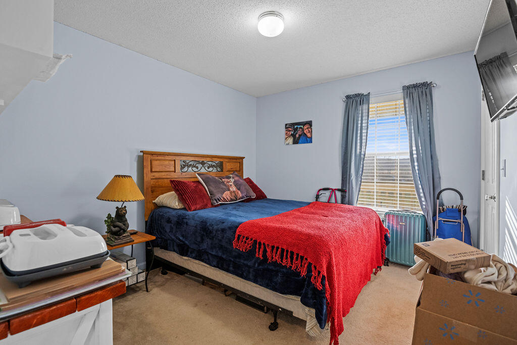 743 S Mcdonald Road, McDonald
