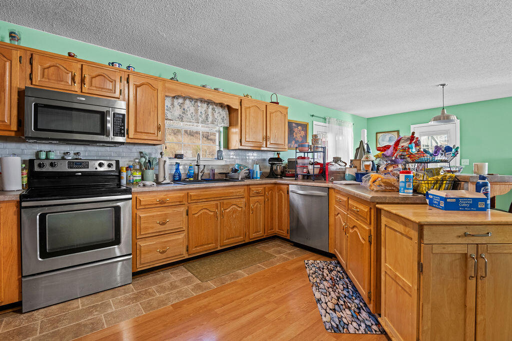 743 S Mcdonald Road, McDonald