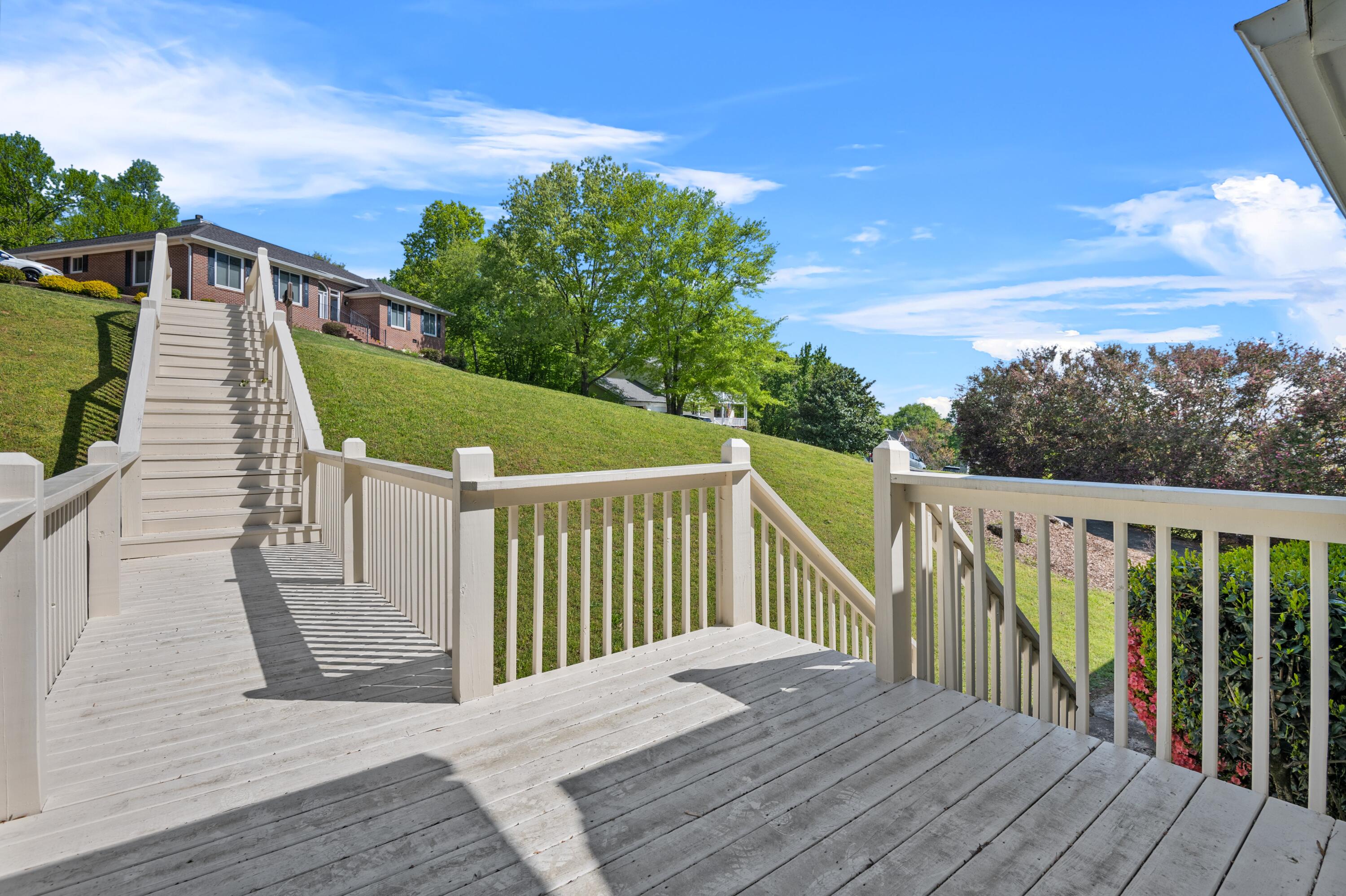 1710 Colonial Way Circle