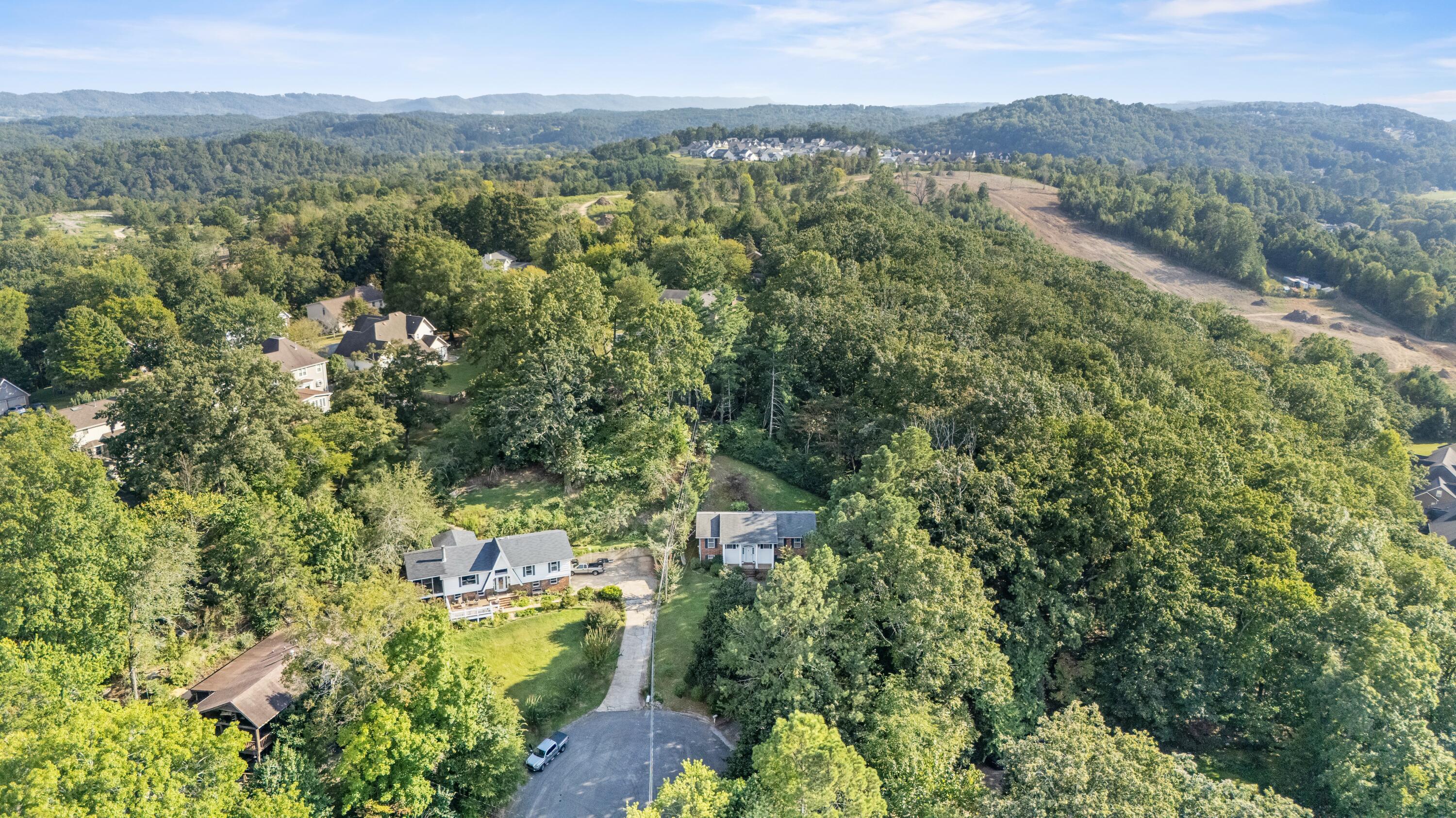 801 Chestnut Wood Lane