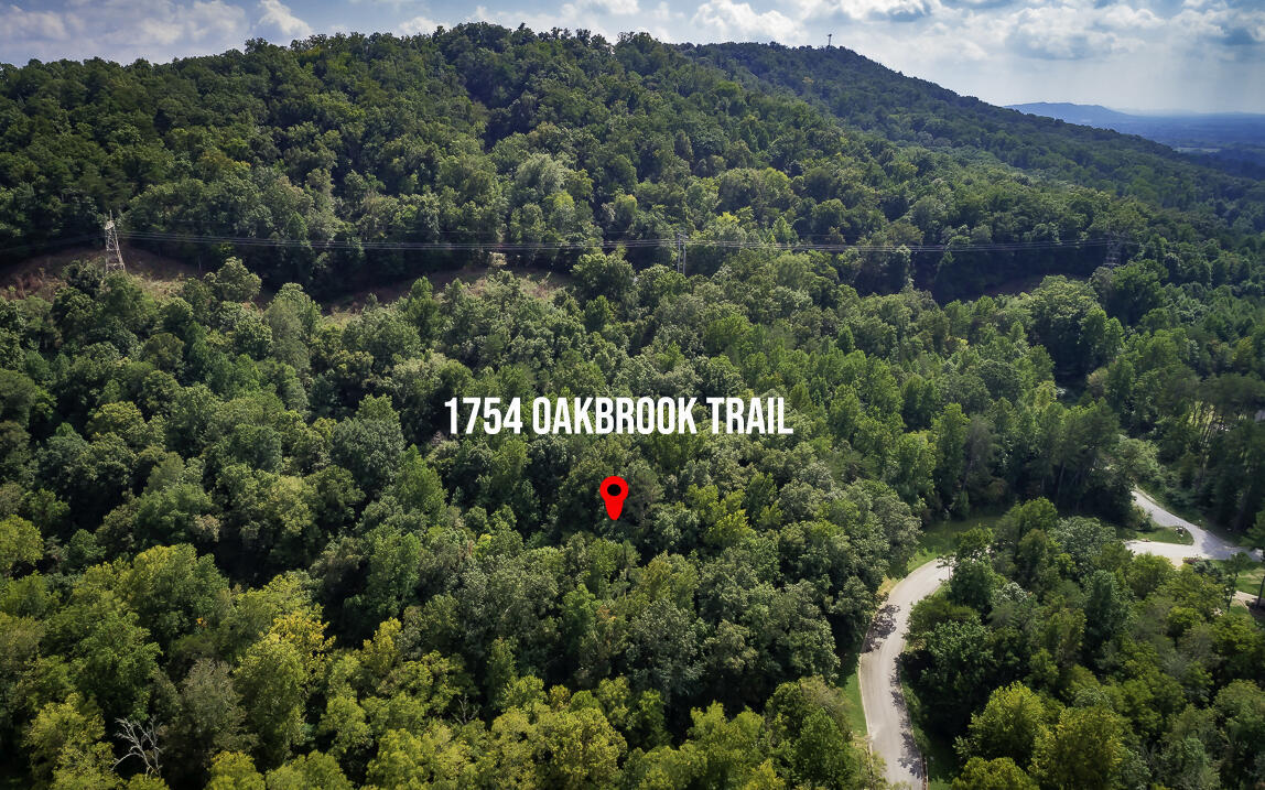 1754 Oakbrook Trail